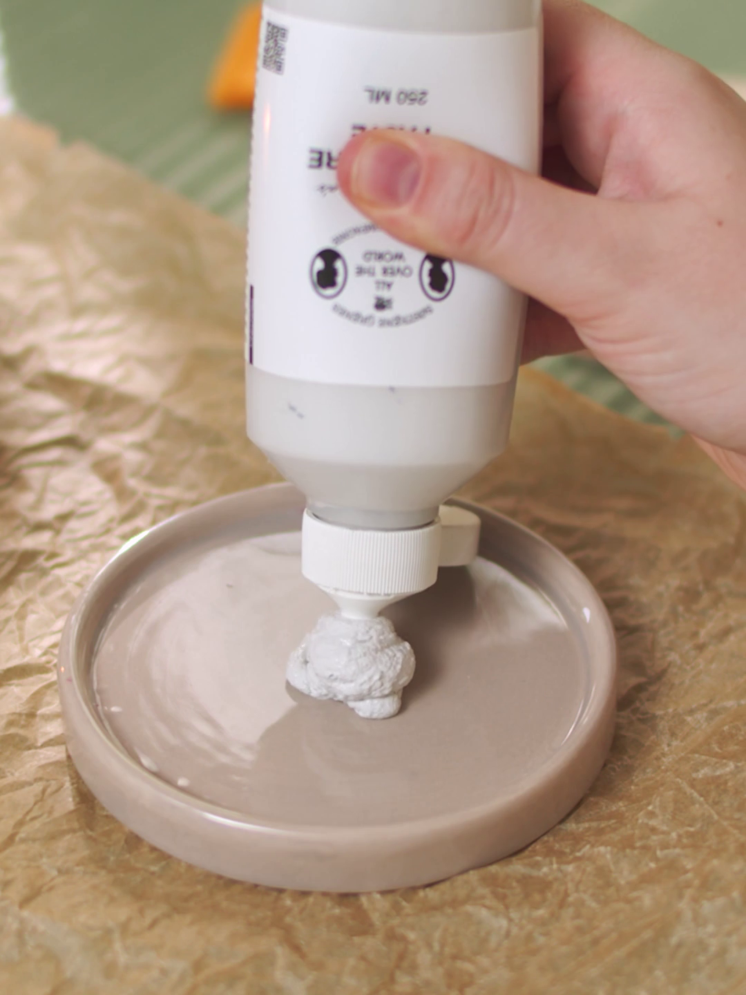 Structure paste