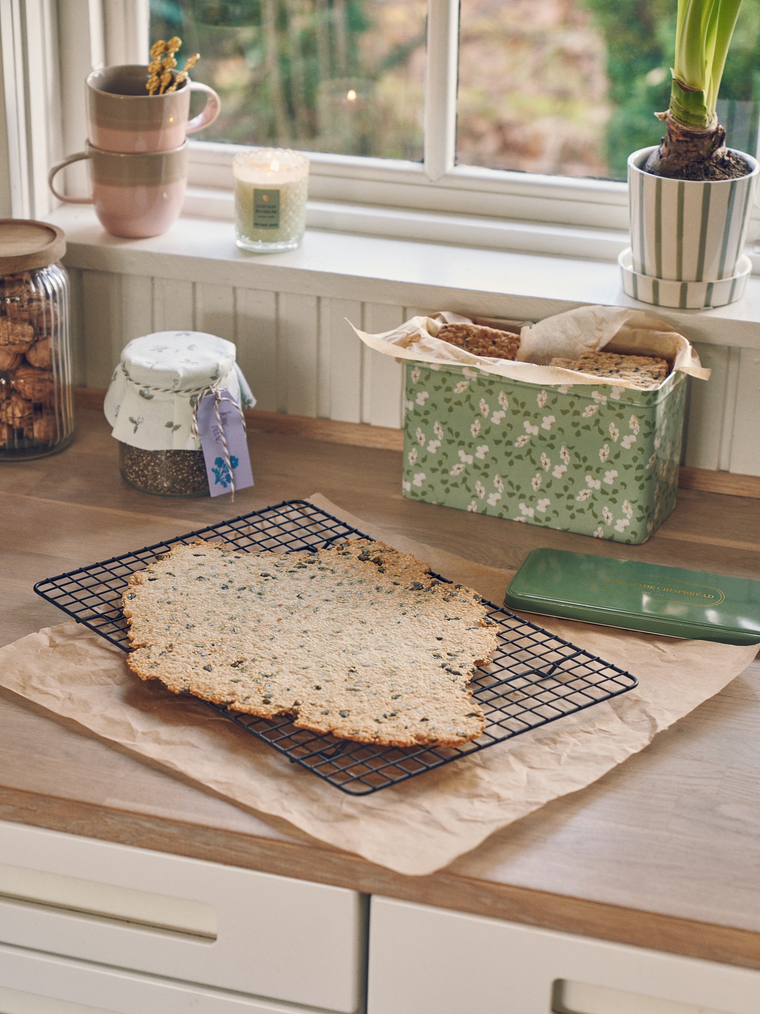 Cooling rack