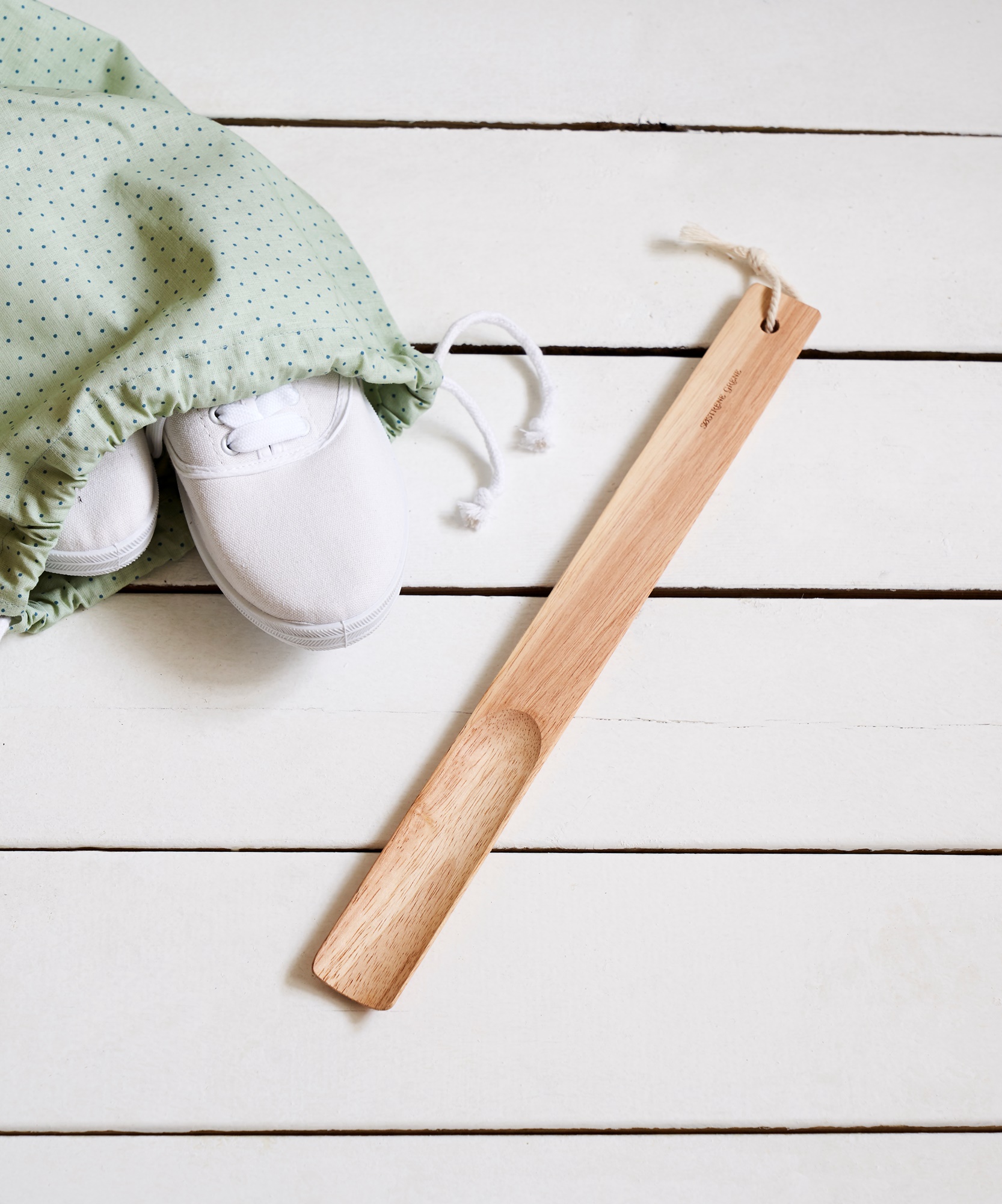 Shoe horn