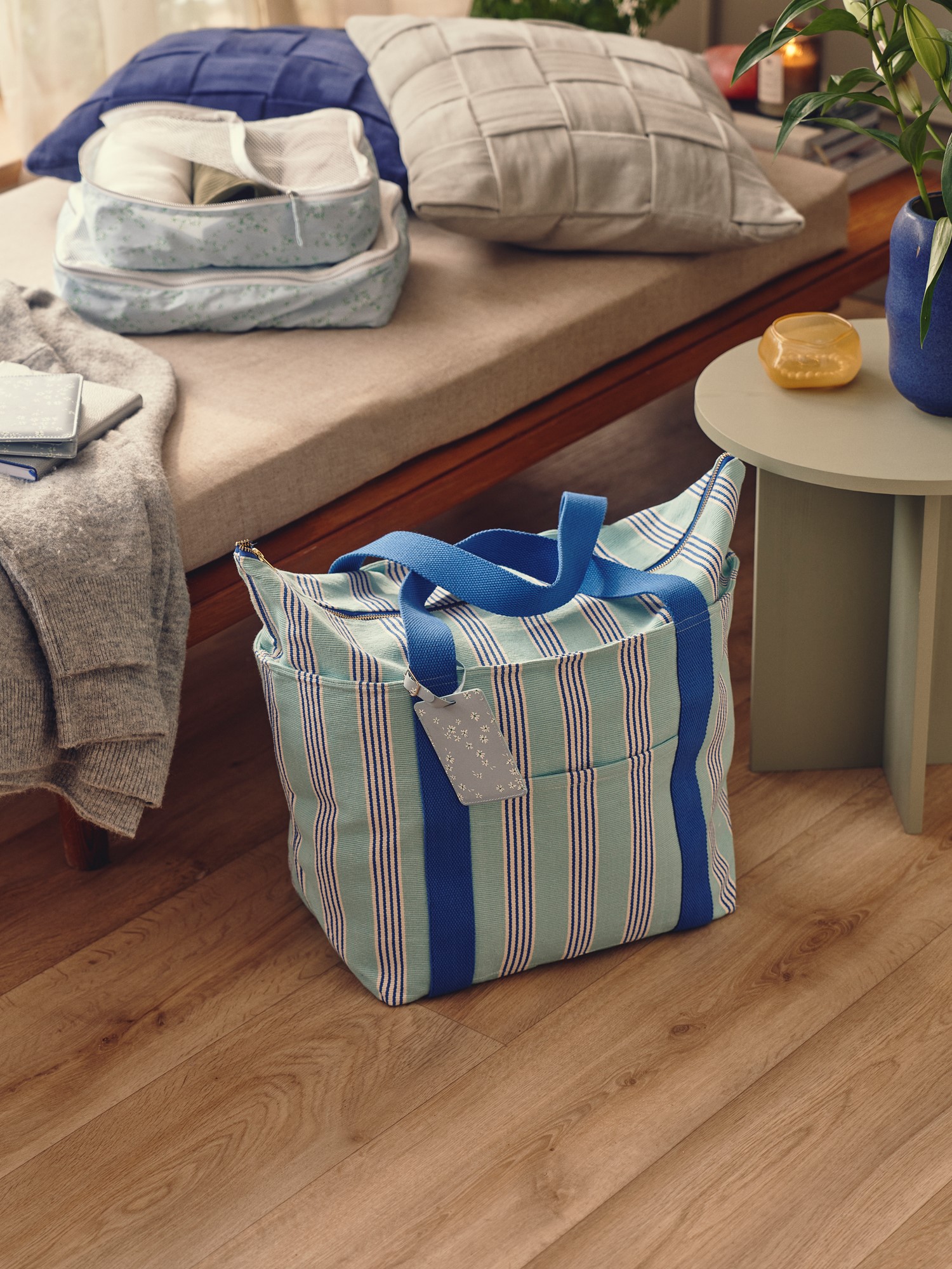 Weekend bag