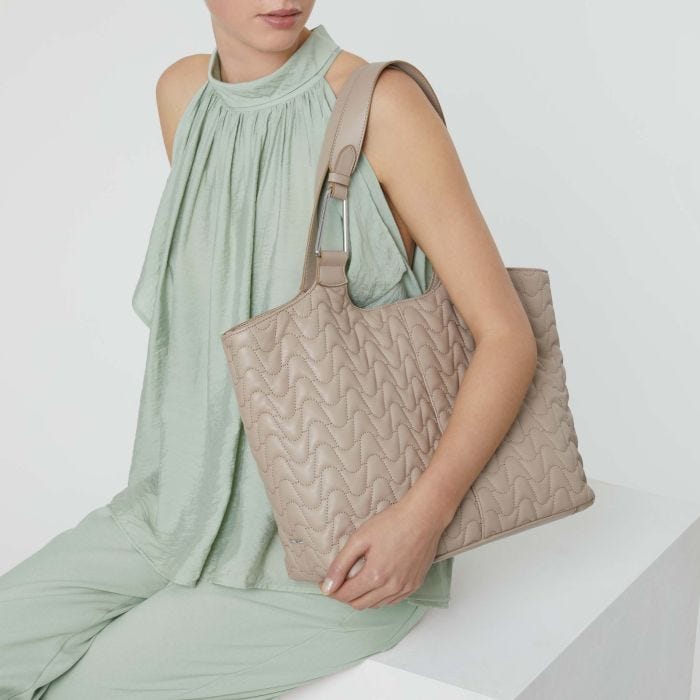 Coccinelle Brume Matelassﾨﾨ Large