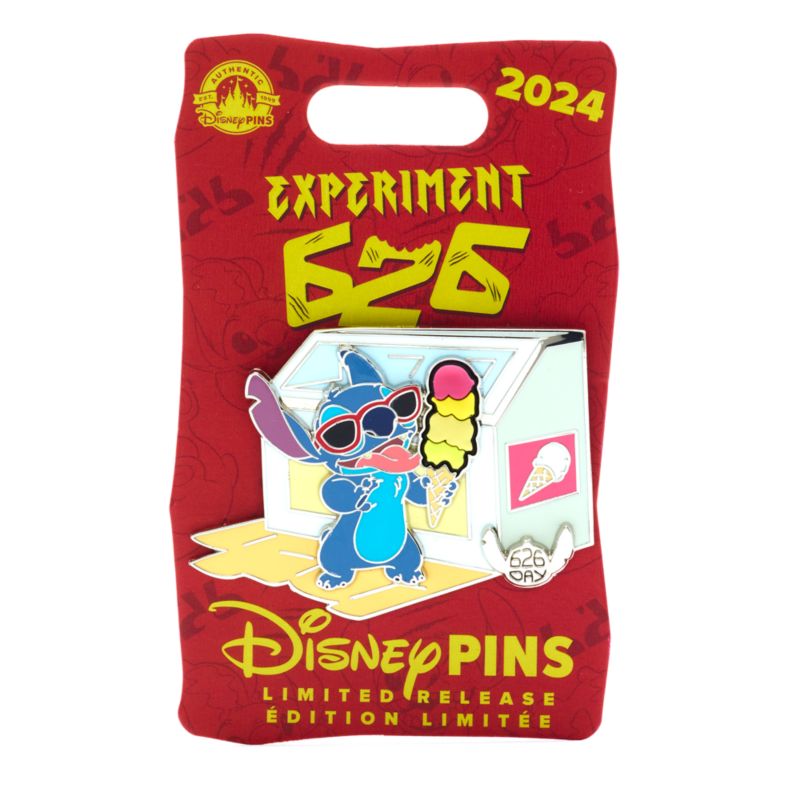 Donald Duck Quacketeer Club Pin
