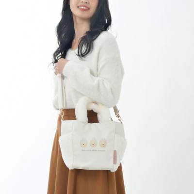 Winnie The Pooh Crossbody Bag, White Pooh