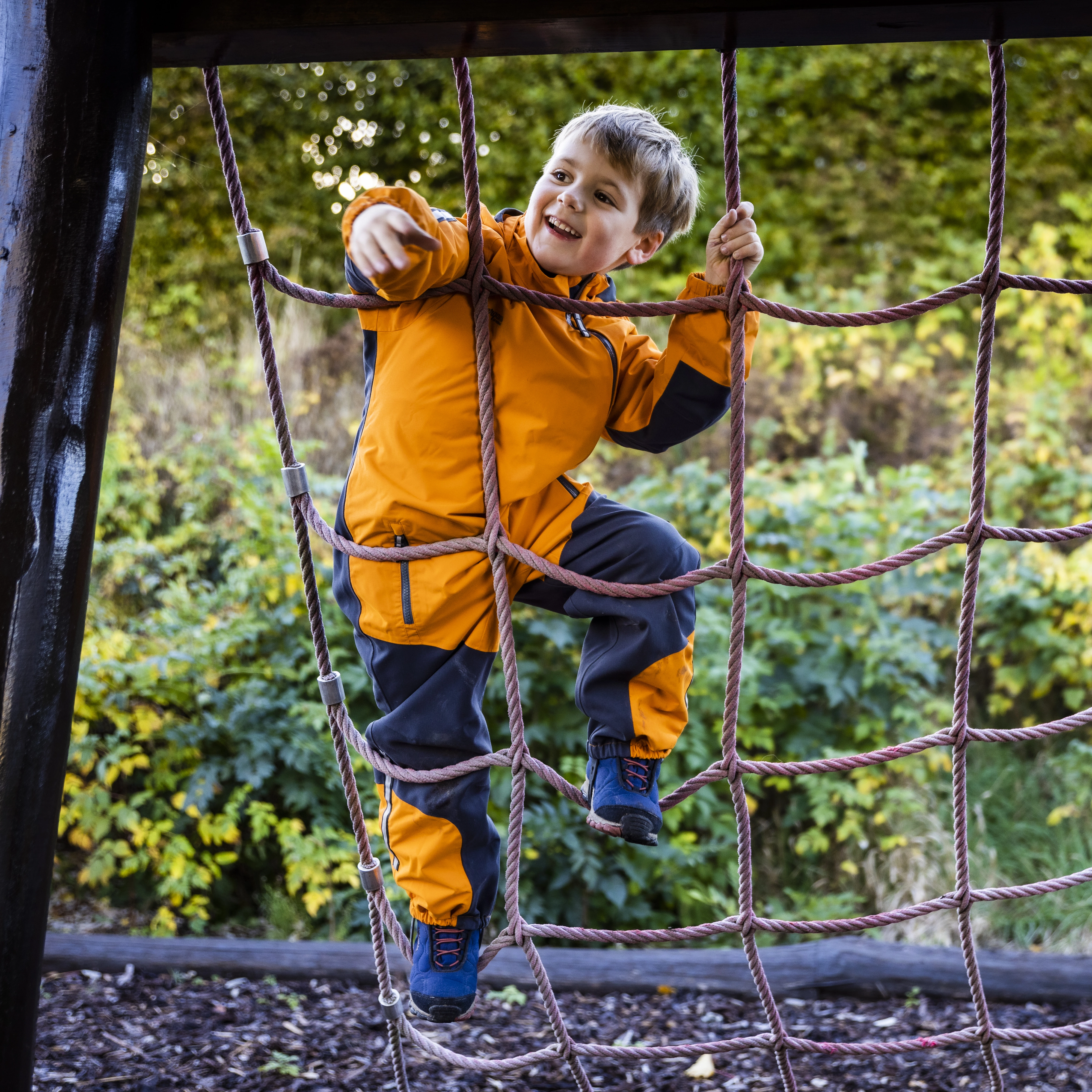 Rabot Lt Windbreaker W Jacket