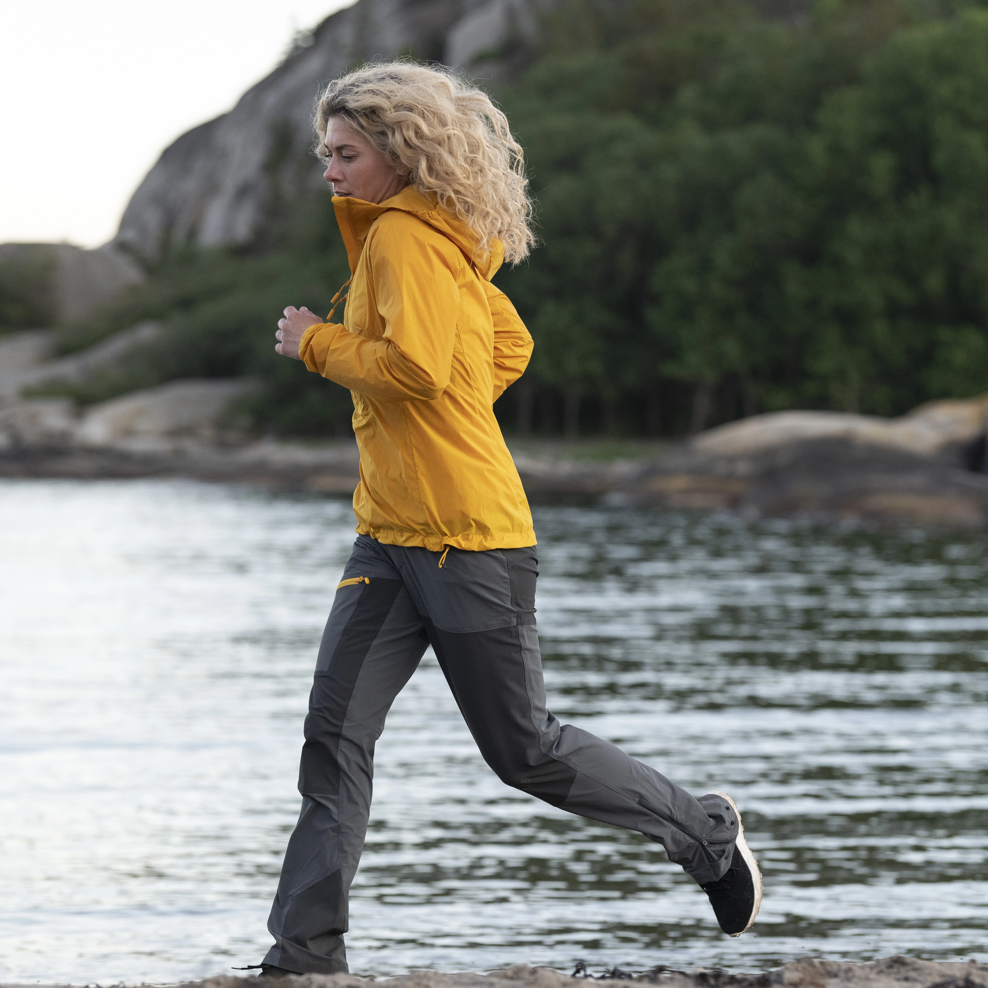 Cecilie Light Wind Anorak