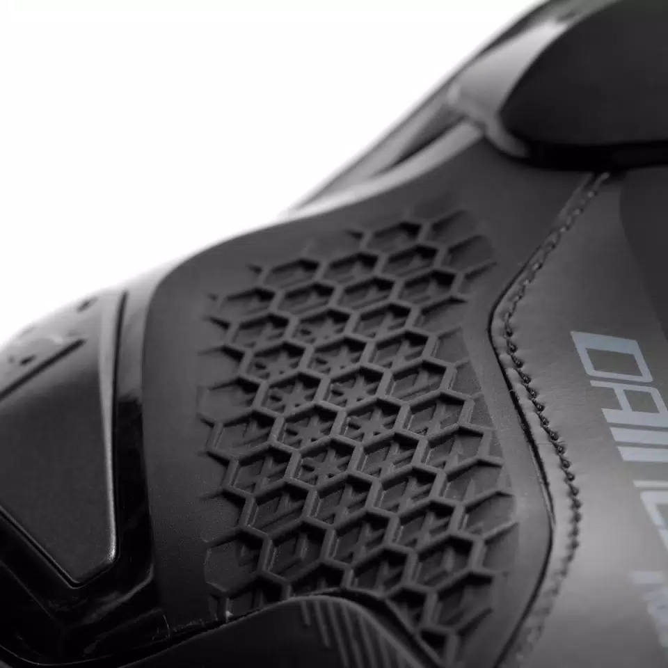 TORQUE 4 - MEN RACING AND ROAD BOOTS