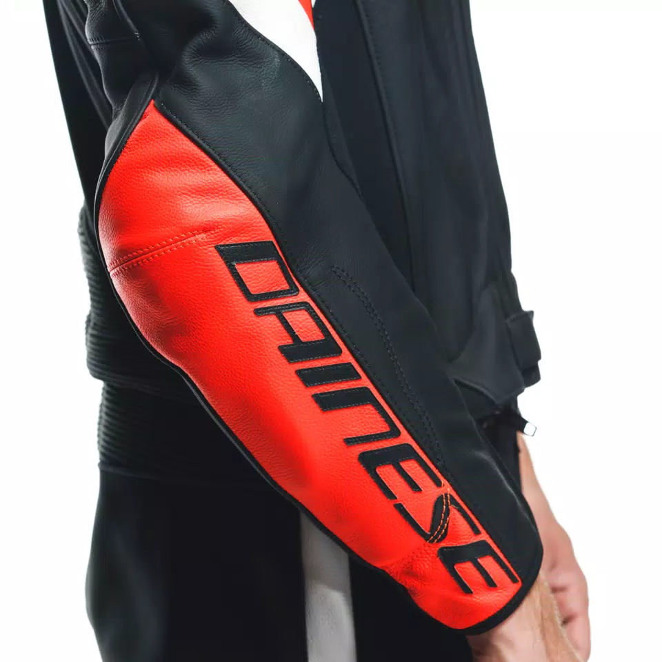 AVRO 4 - MEN'S 2-PIECE MOTORCYCLE LEATHER SUIT