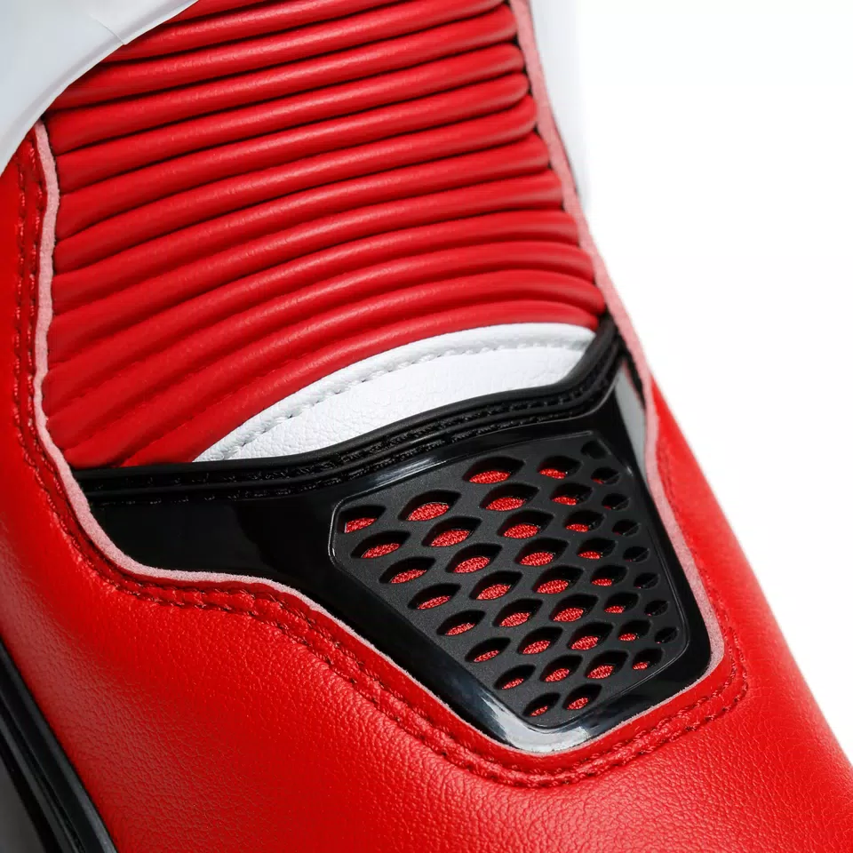 TORQUE 3 OUT BOOTS