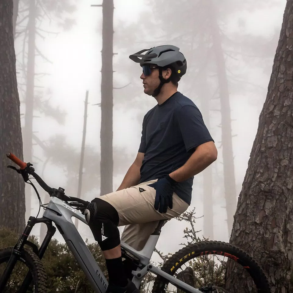 LINEA 03 MIPS - BIKE HELMET