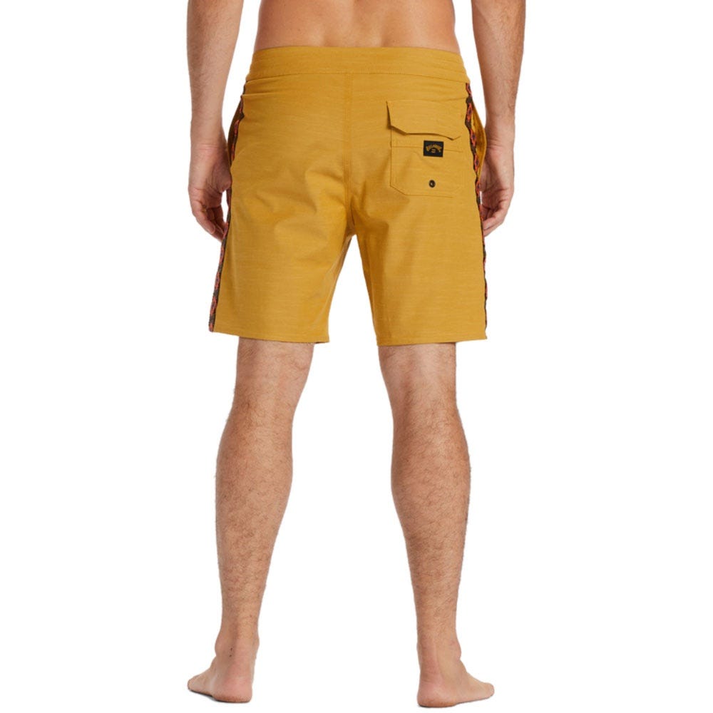 Billabong Mens D Bah Lo Tide 18" Boardshorts In Mustard