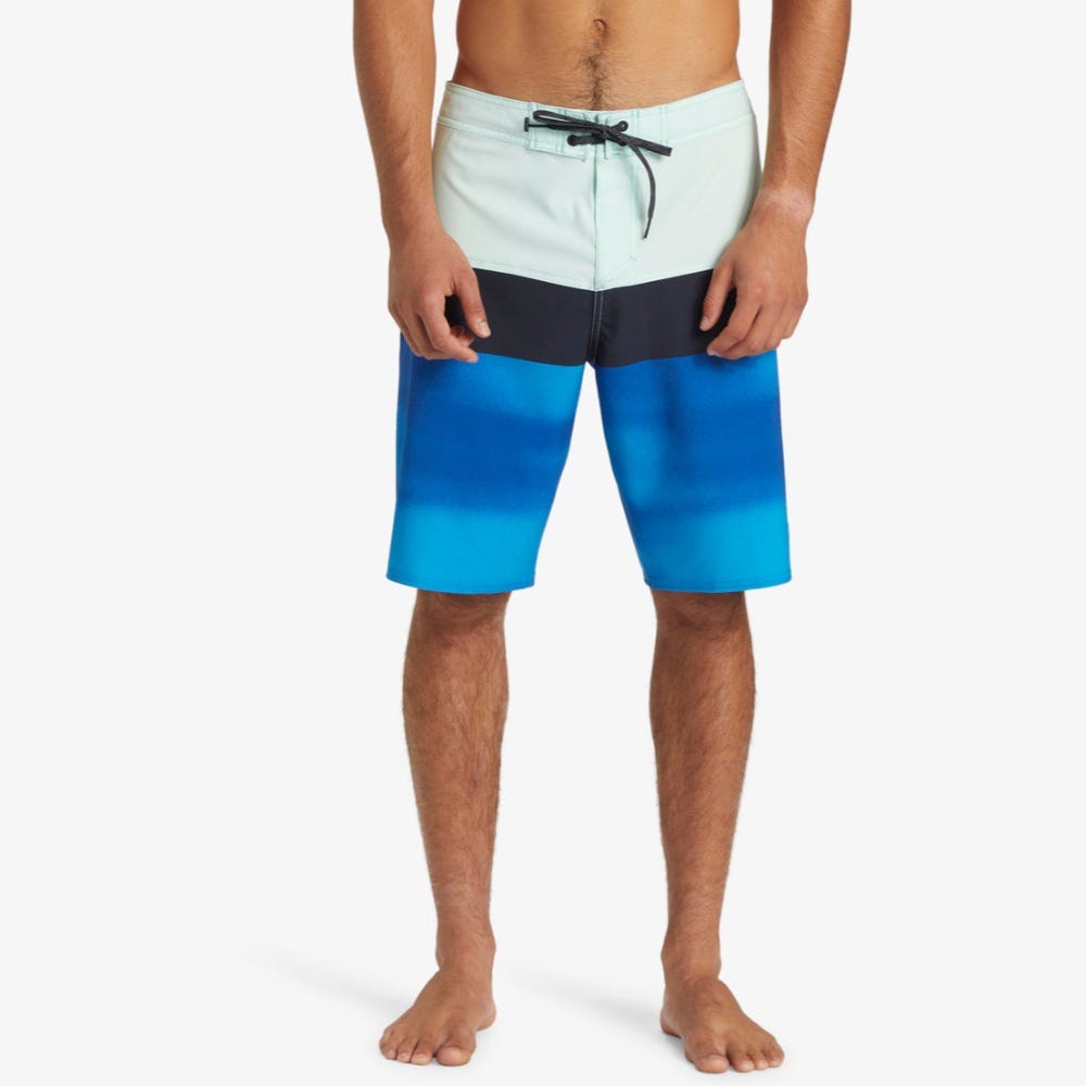Quiksilver Surfsilk Panel 20" Boardshorts - Men