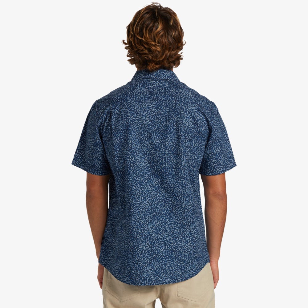 Quiksilver Apero Organic Classic Short Sleeve Pocket Shirt - Men