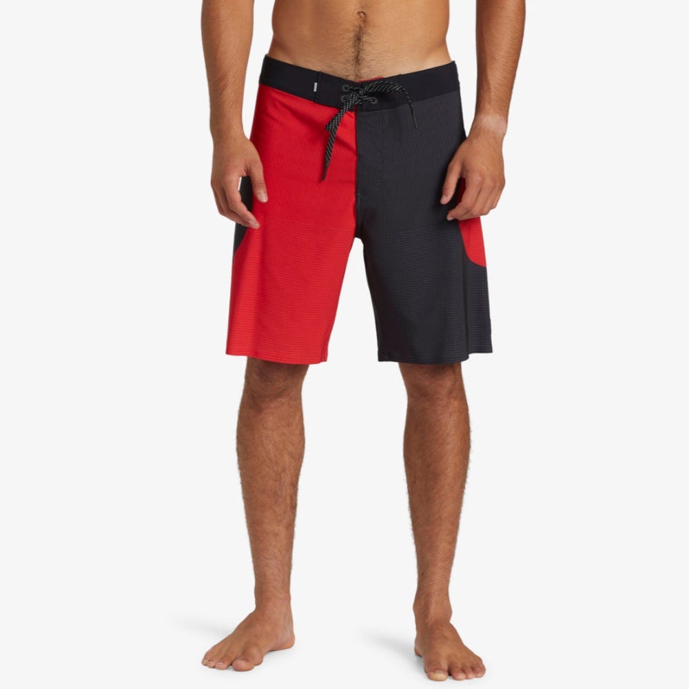 Quiksilver Highline Pro Straight 19" Boardshorts - Men