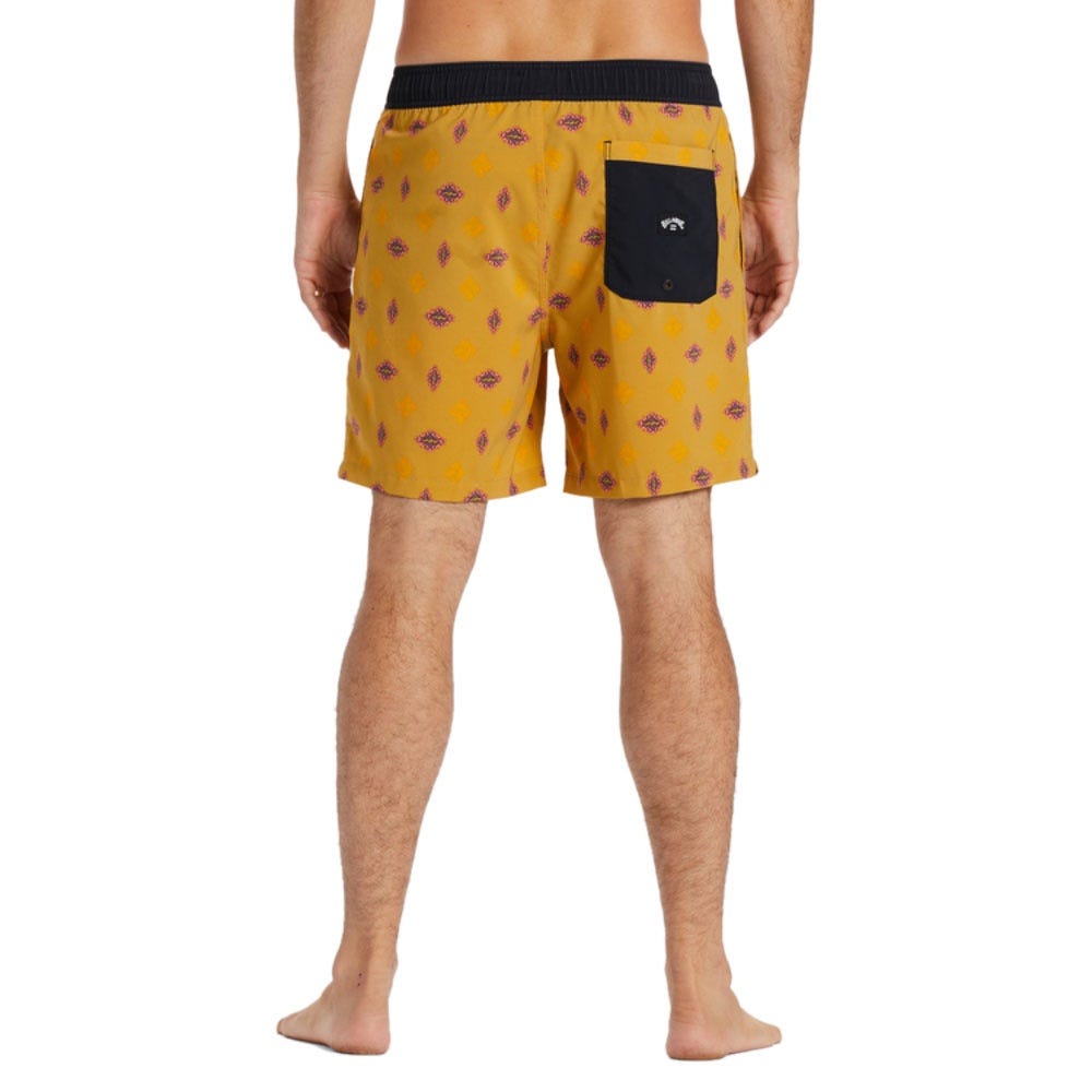 Billabong Mens Sundays Layback 17" Boardshorts In Sun