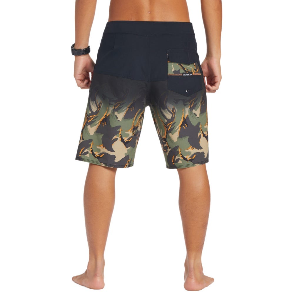 Quiksilver Mens Surfsilk Panel 20" Boardshorts In Black