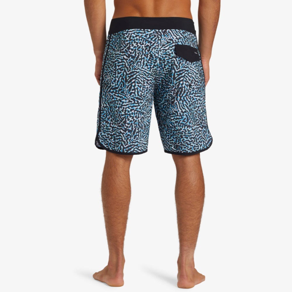 Quiksilver Highline Scallop 19" Boardshorts - Men