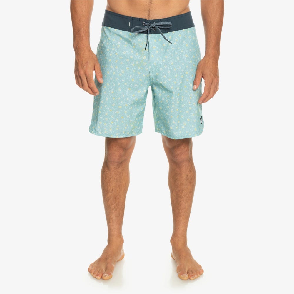 Quiksilver Mens Surfsilk Scallop 18" Boardshorts