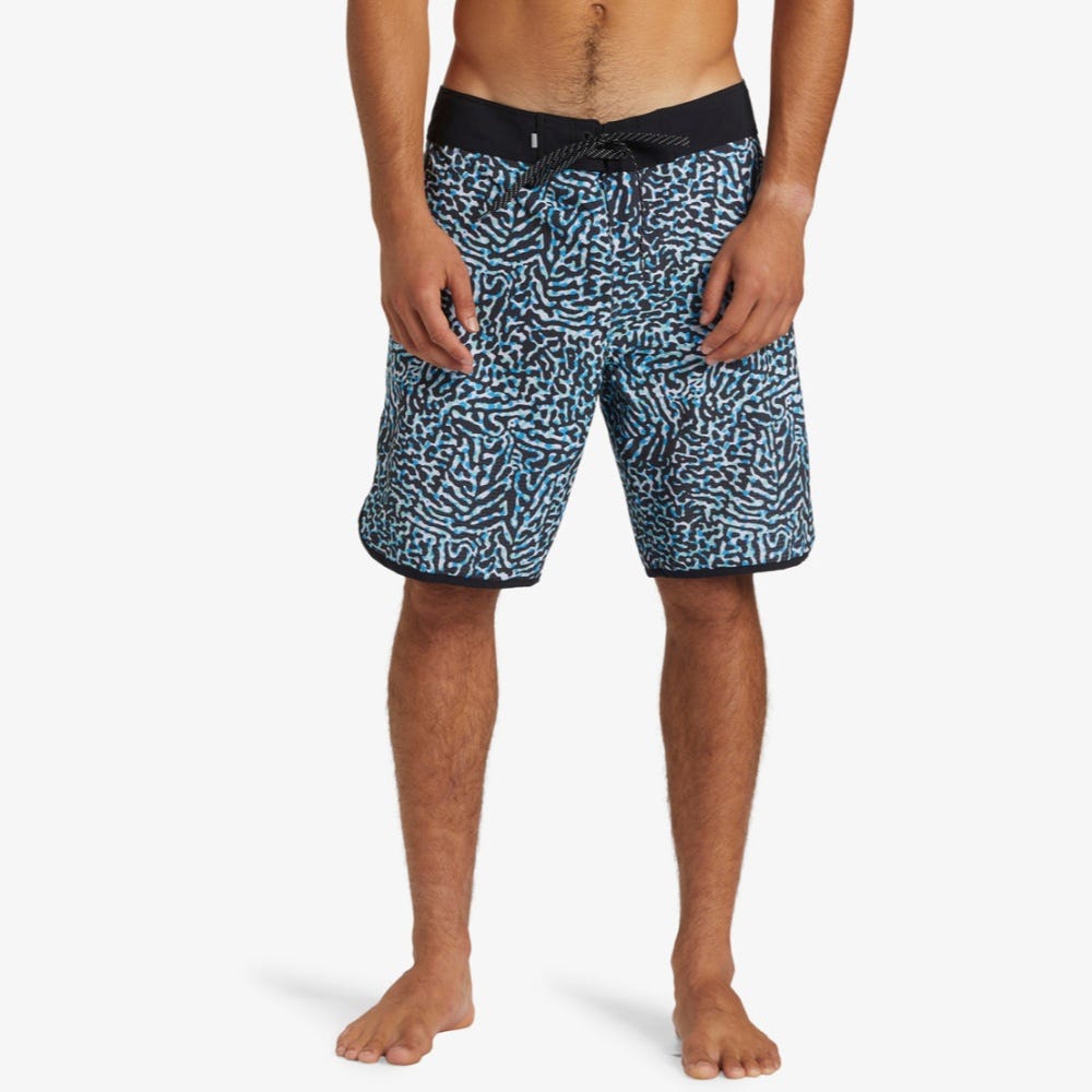 Quiksilver Highline Scallop 19" Boardshorts - Men
