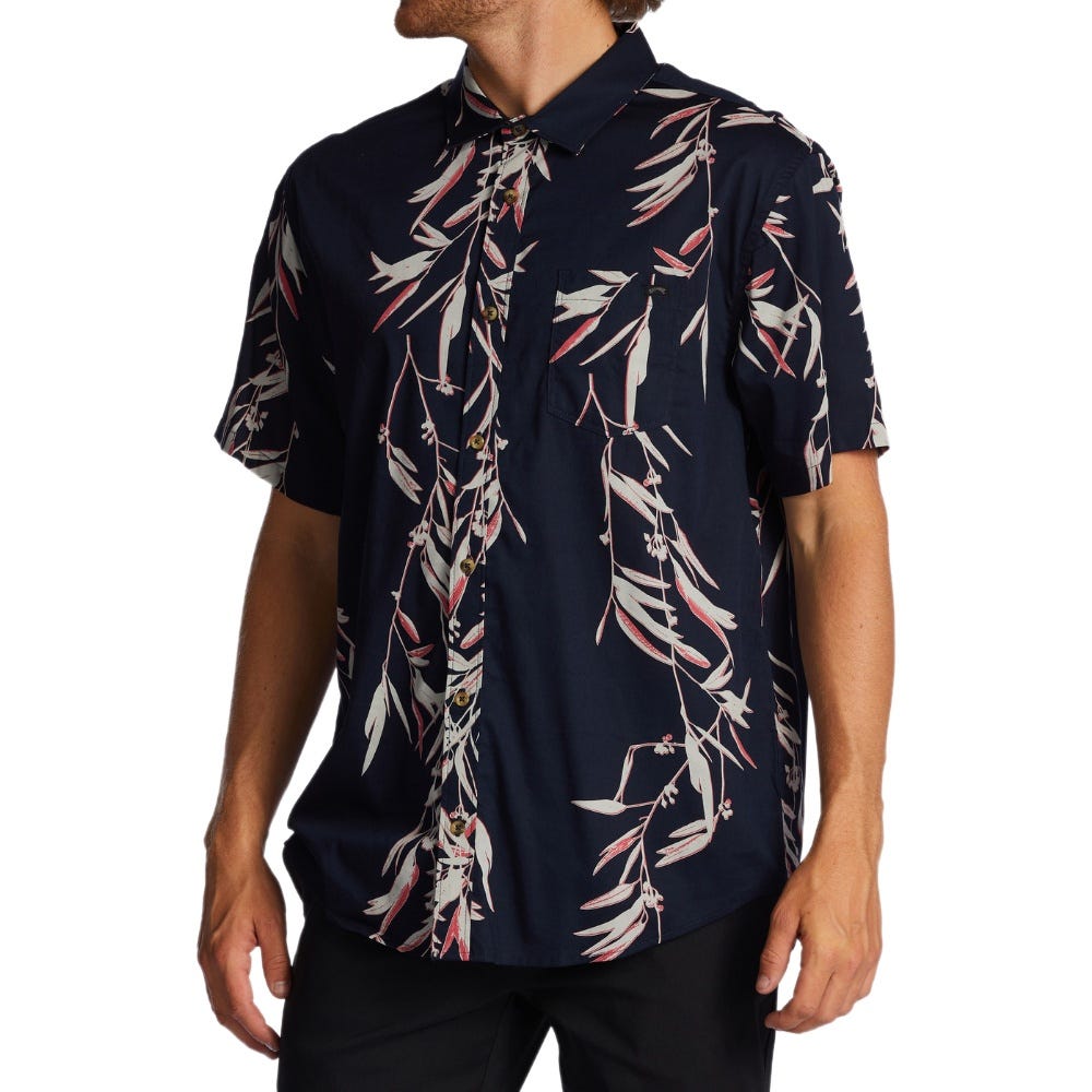Billabong Mens Sundays Short Sleeve Shirt In Night