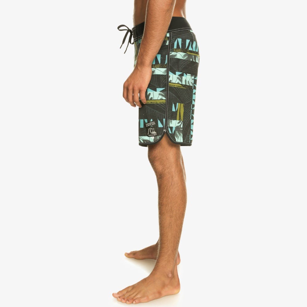 Quiksilver Mens Gregg Kaplan Blank Canvas Scallop 18" Boardshorts