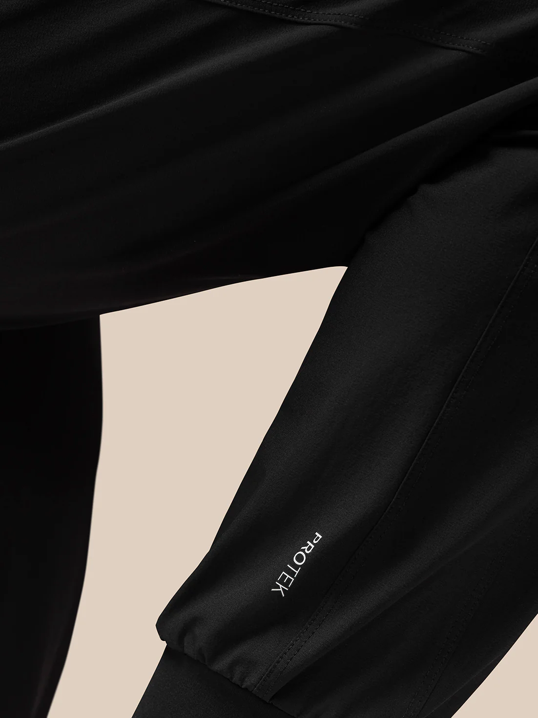 Flow Training Joggers - Black