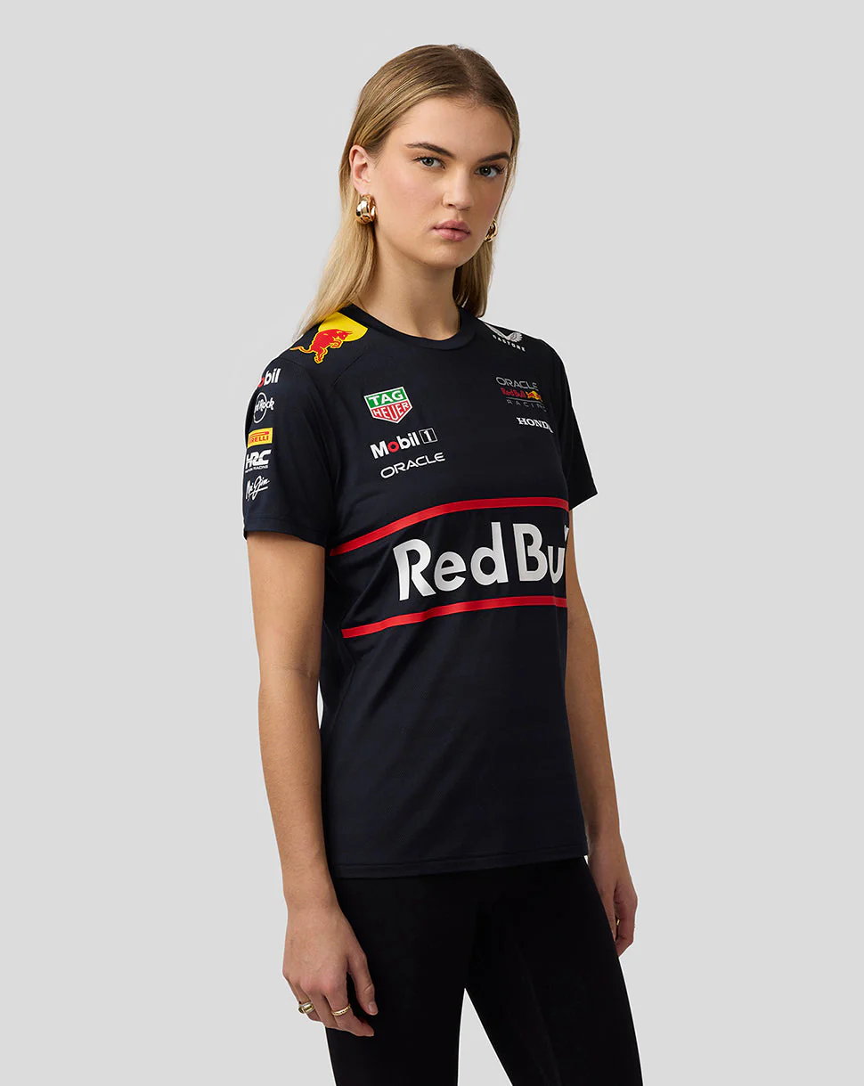 Oracle Red Bull Racing Womens Teamline Set Up T-Shirt + New Era x Oracle Red Bull Racing Retro 9Twenty® Cap Bundle [Worth £100]