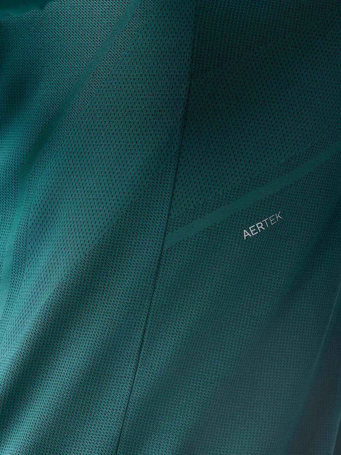 Apex Training 1/4 Zip Top - Aqua