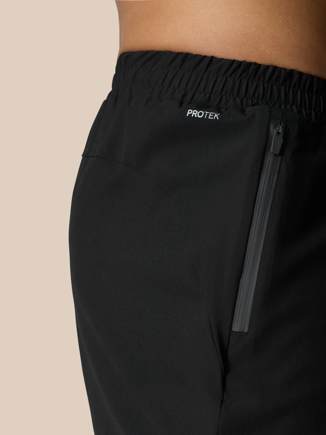 Flow Training Shorts - Black