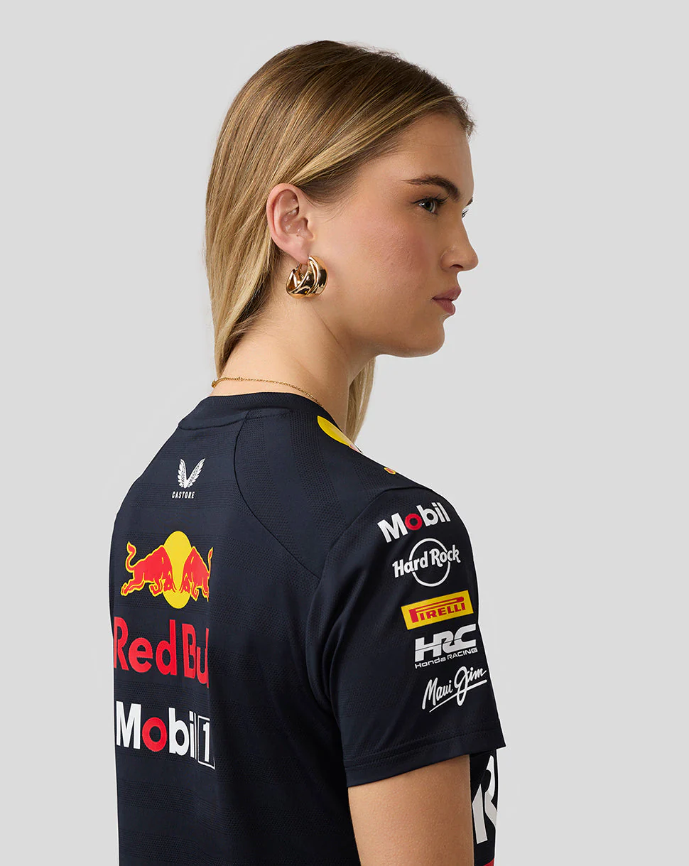 Oracle Red Bull Racing Womens Teamline Set Up T-Shirt + New Era x Oracle Red Bull Racing Retro 9Twenty® Cap Bundle [Worth £100]