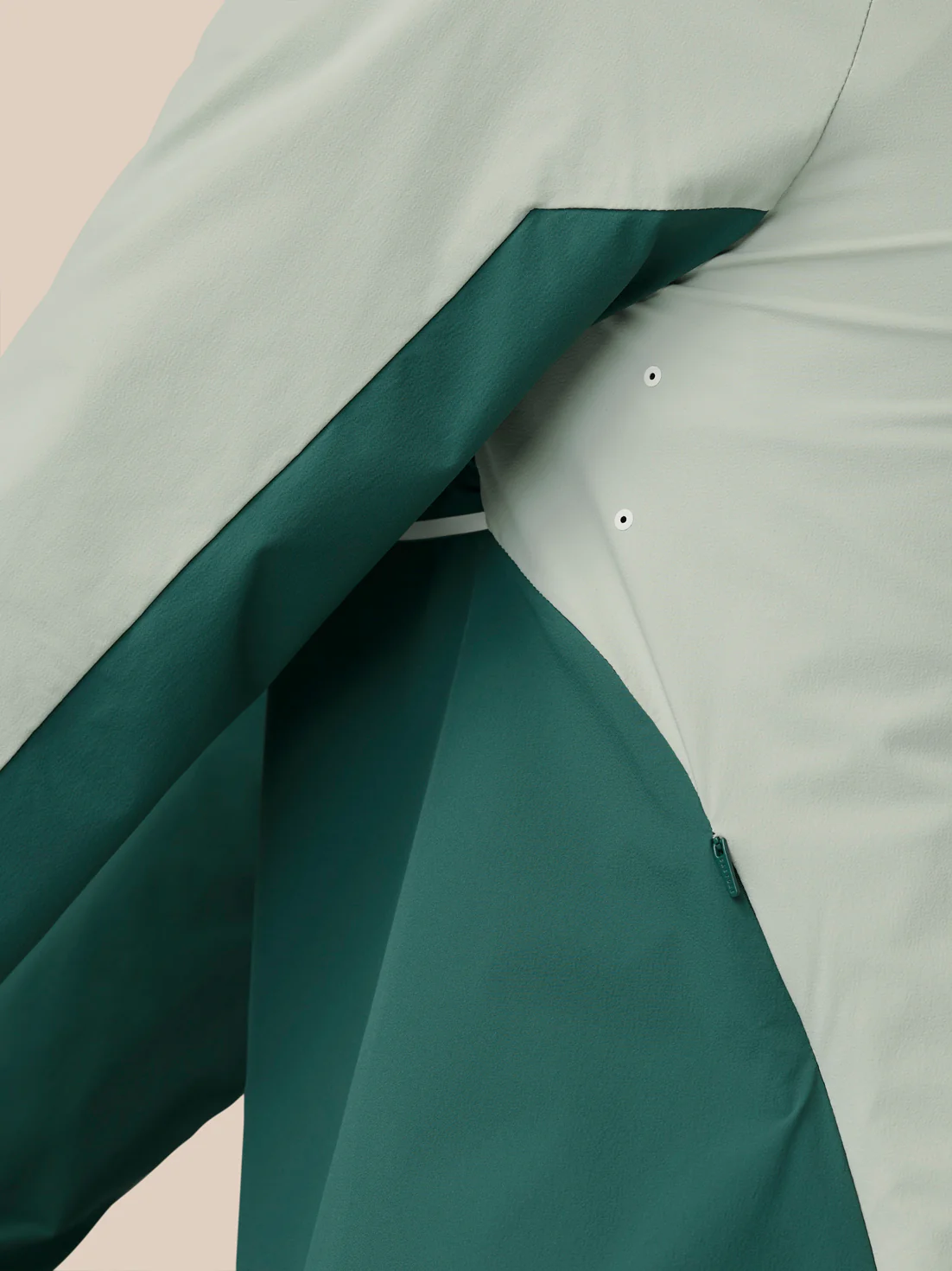 Apex Training Wind Jacket - Sage