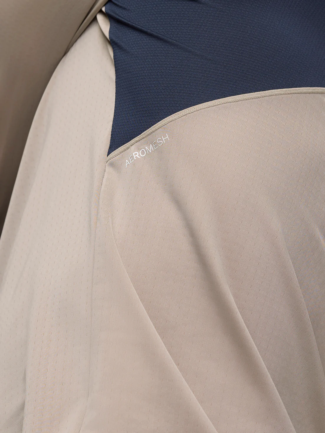 Apex Training 1/4 Zip Top - Rock Grey