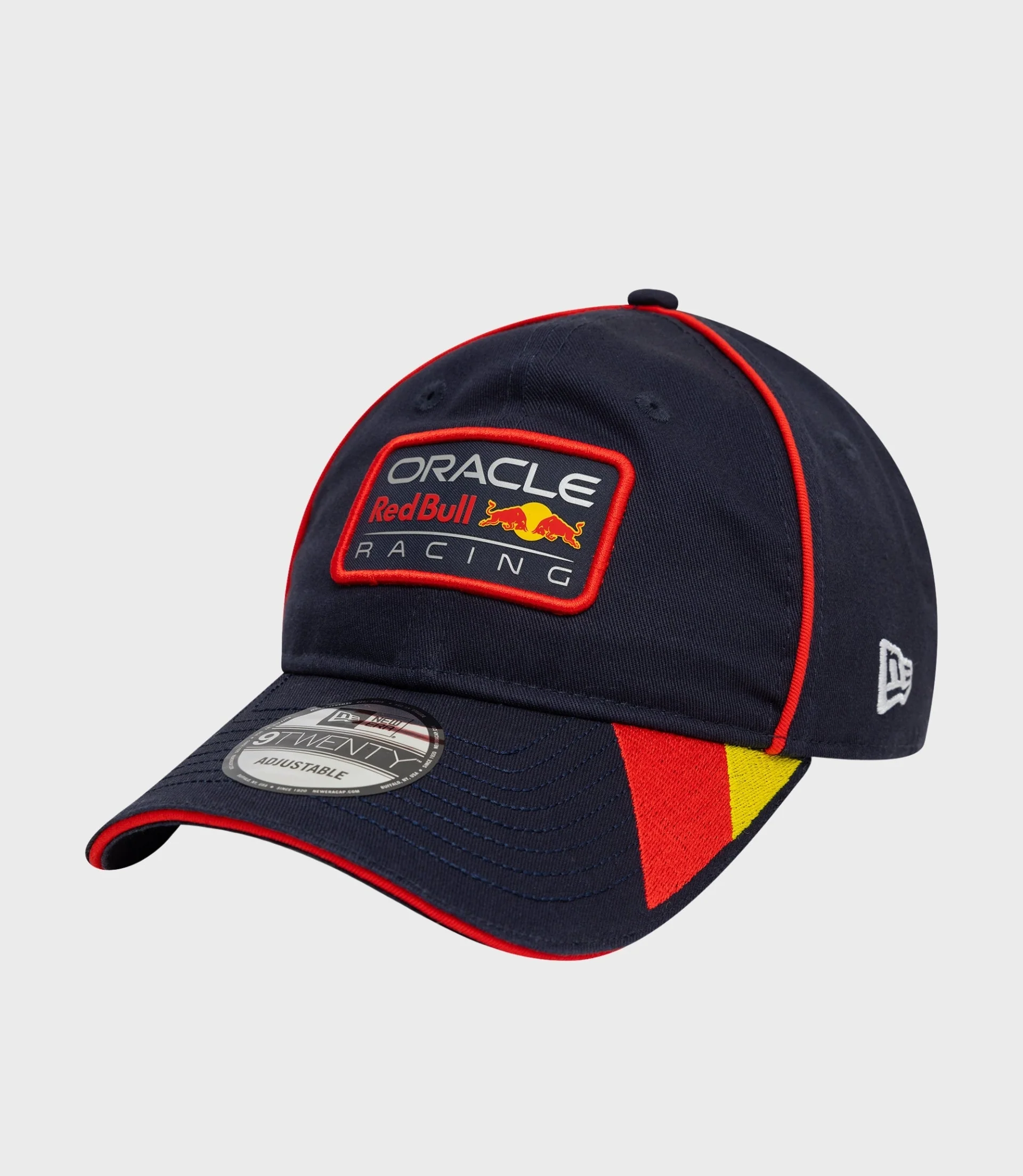 Oracle Red Bull Racing Mens Teamline Set Up T-Shirt + New Era x Oracle Red Bull Racing Retro 9Twenty® Cap Bundle  [Worth £100]