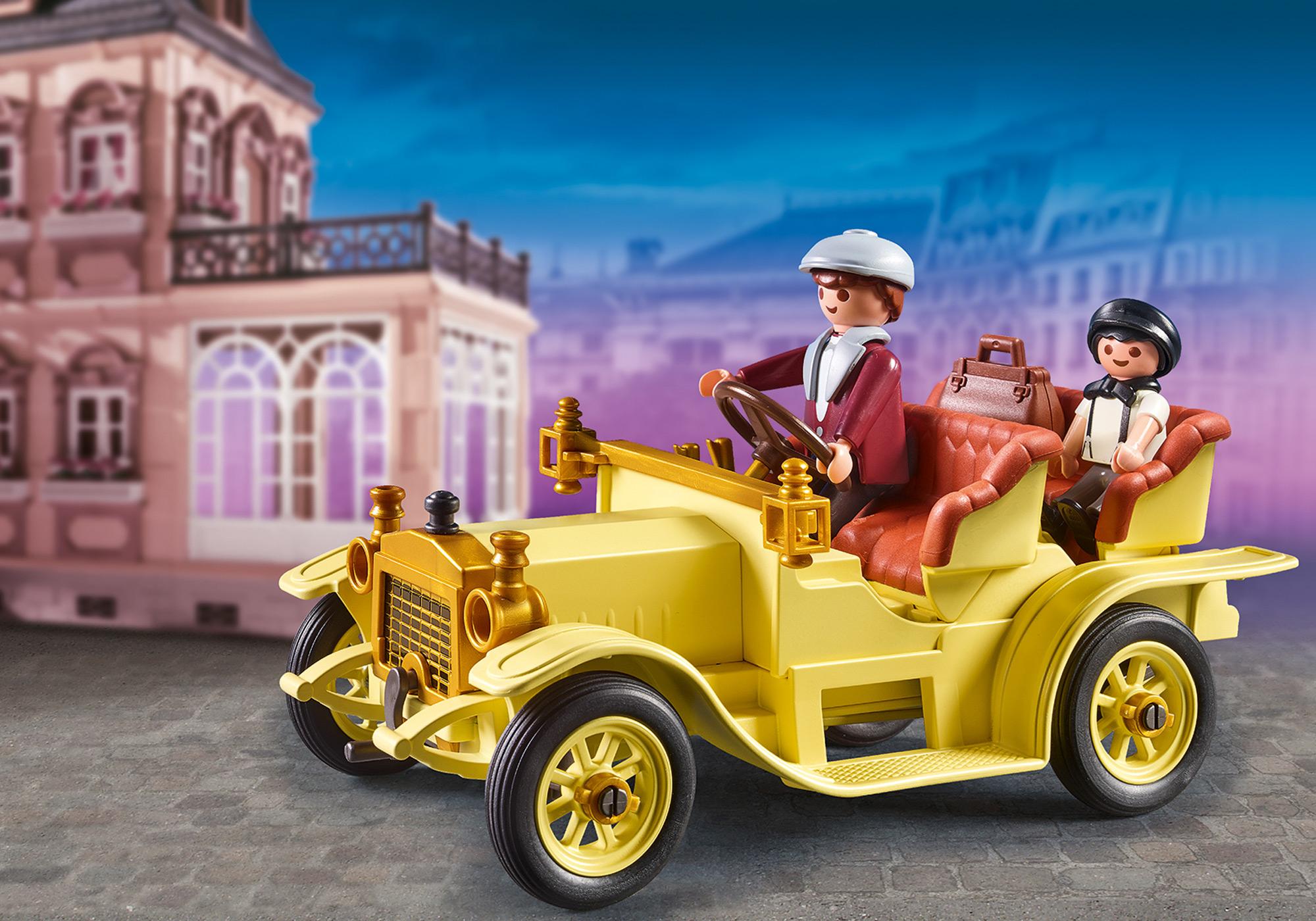 Victorian Car