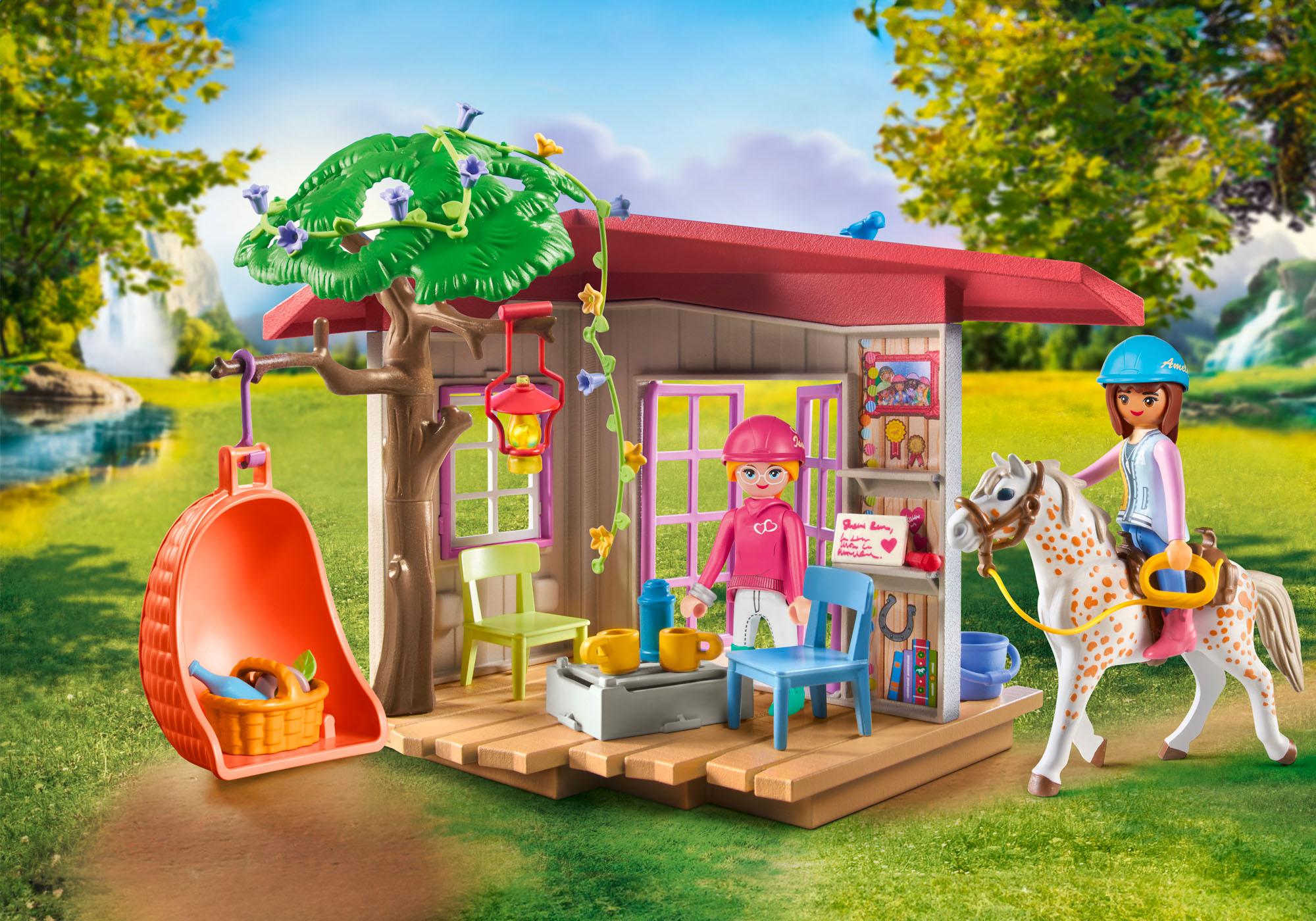 Horse Fans Clubhouse