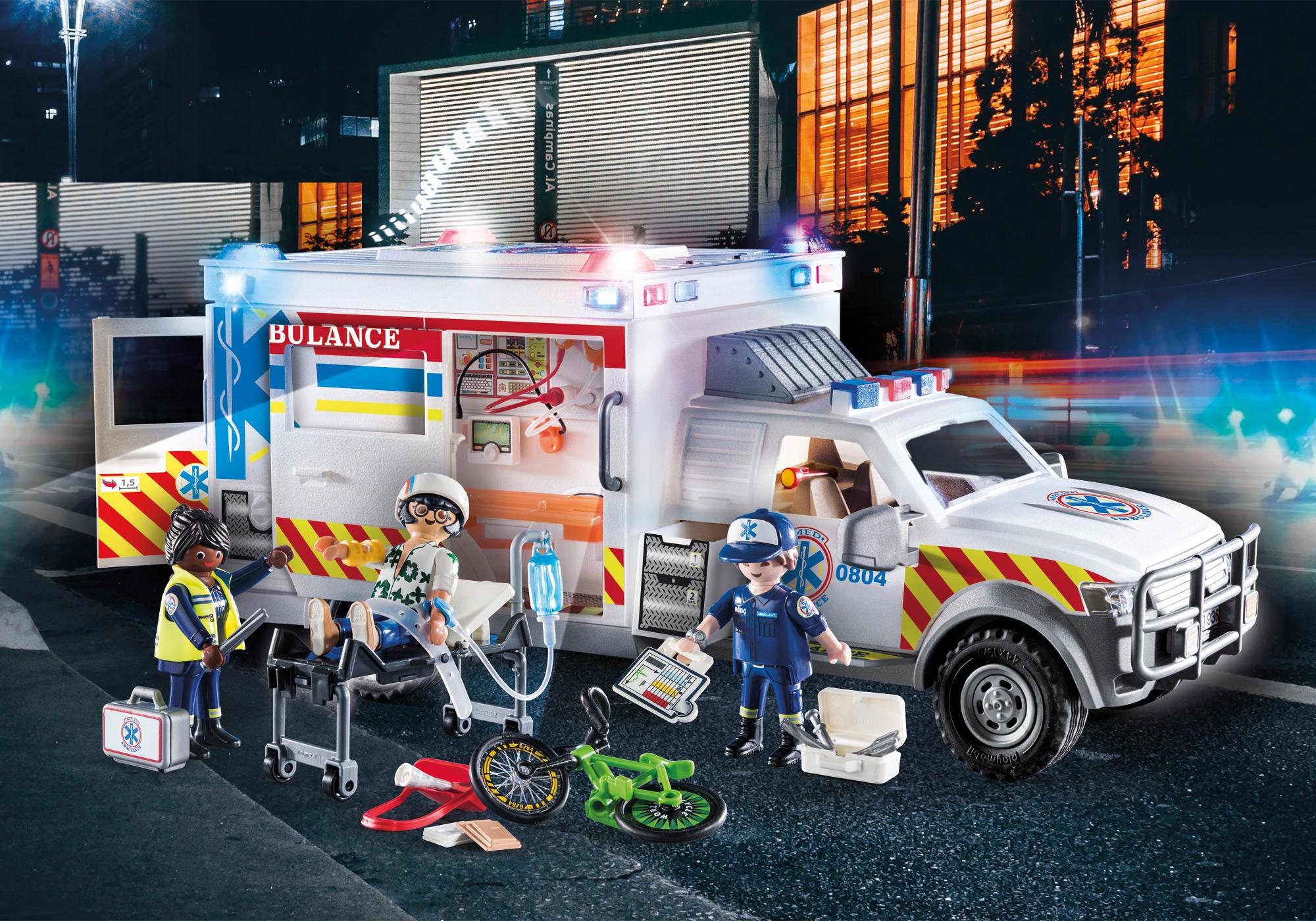 Rescue Vehicles: Ambulance with Lights and Sound
