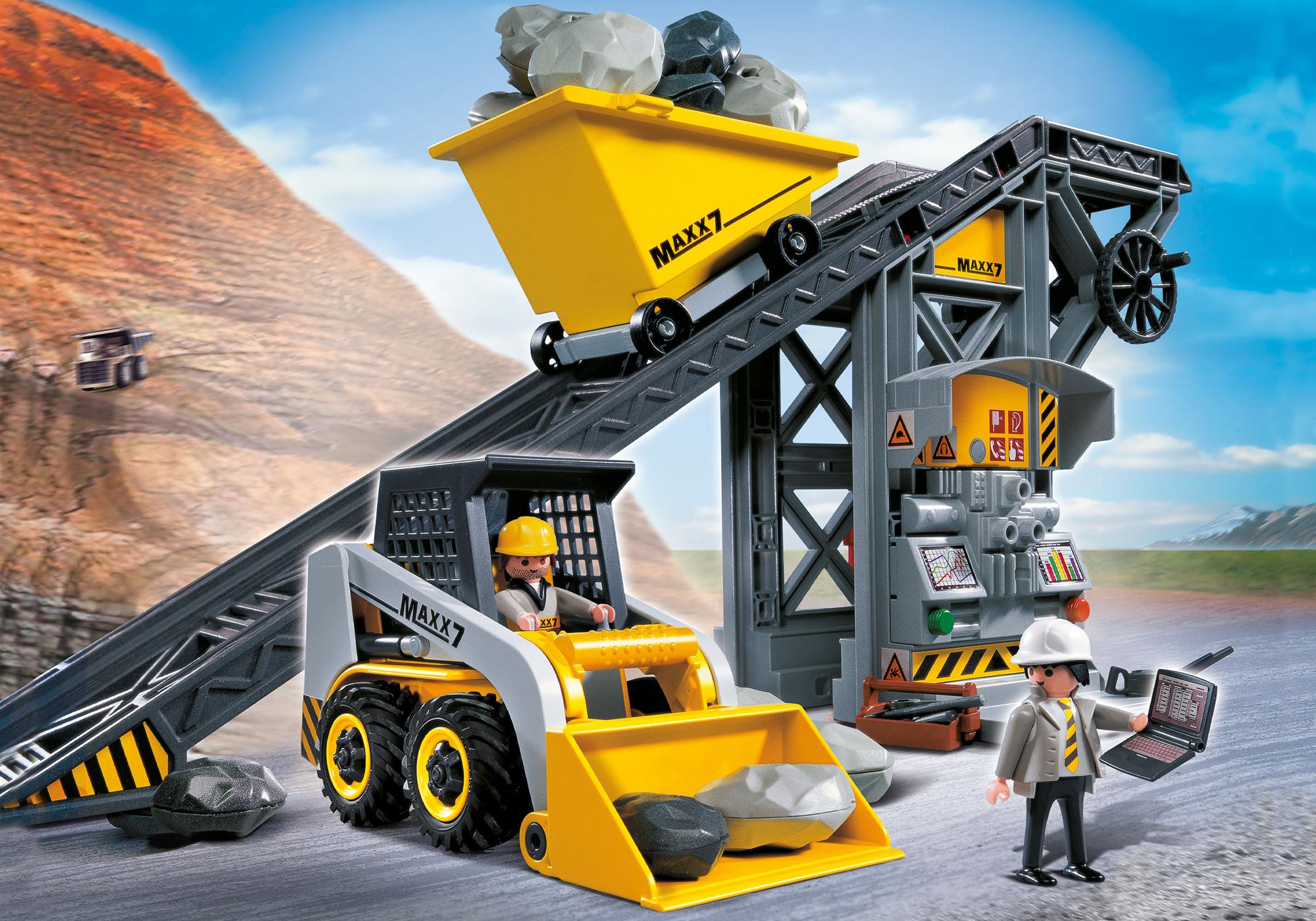 Conveyor Belt with Mini Excavator