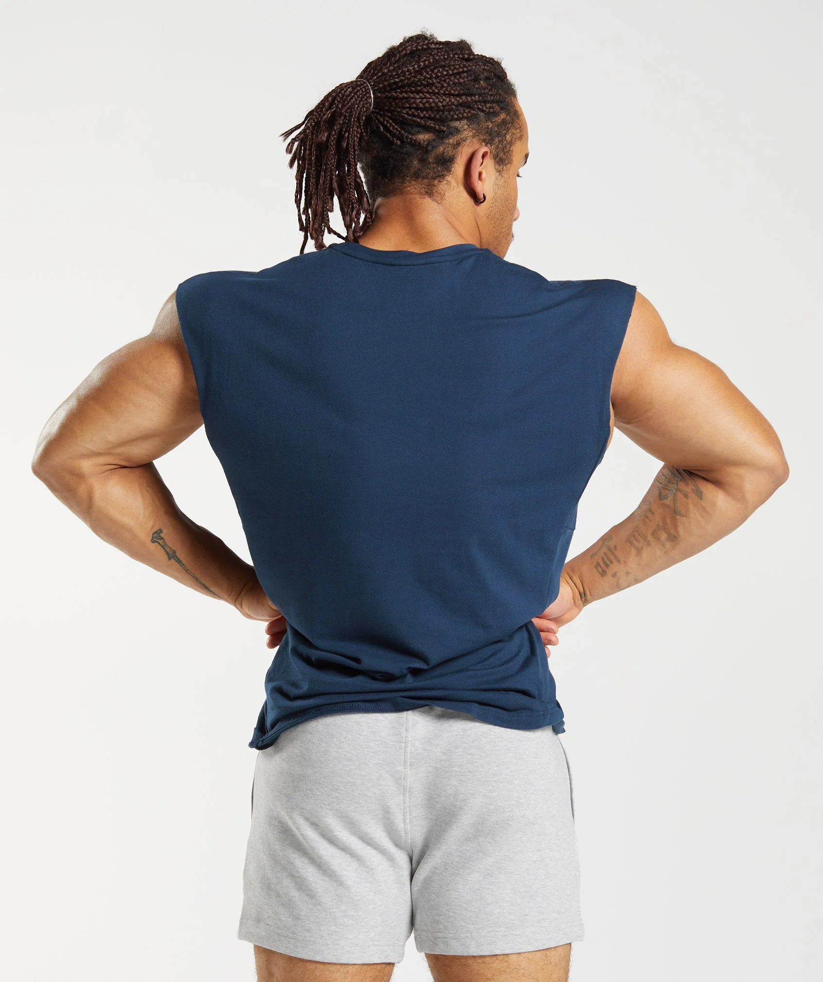 Gymshark React Cut Off Tank - Navy