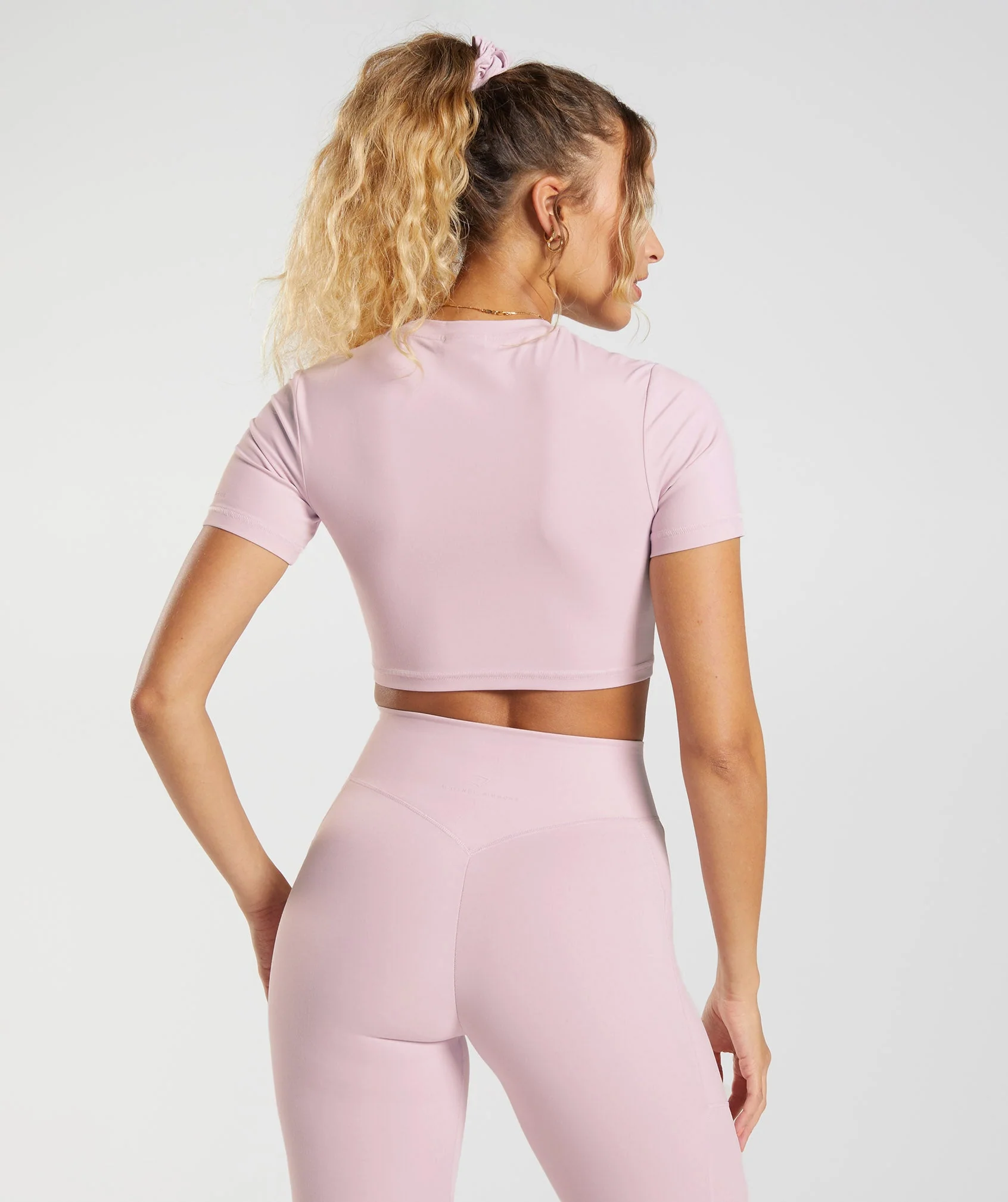Gymshark Whitney Short Sleeve Crop Top - Pressed Petal Pink