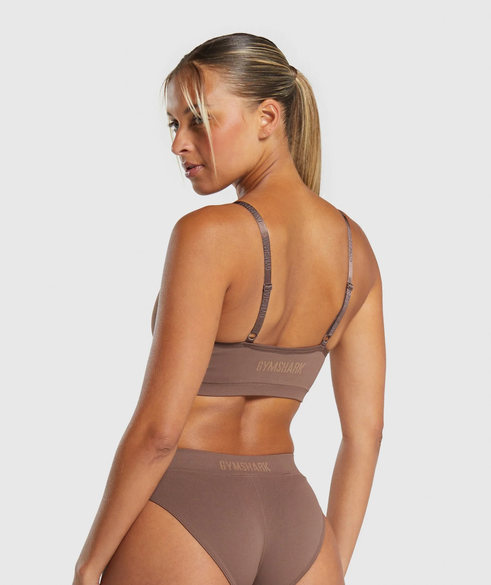Gymshark Seamless V Neck Bralette - Soft Brown
