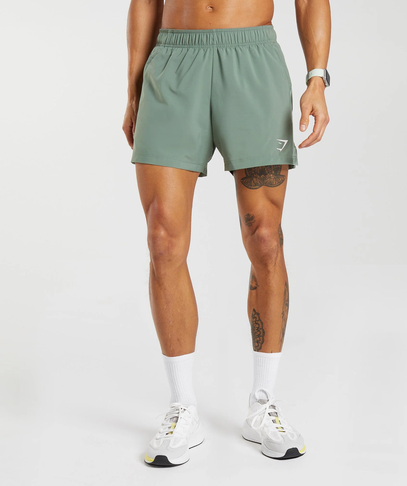 Gymshark Sport 5 Shorts - Willow Green/Desert Sage Green
