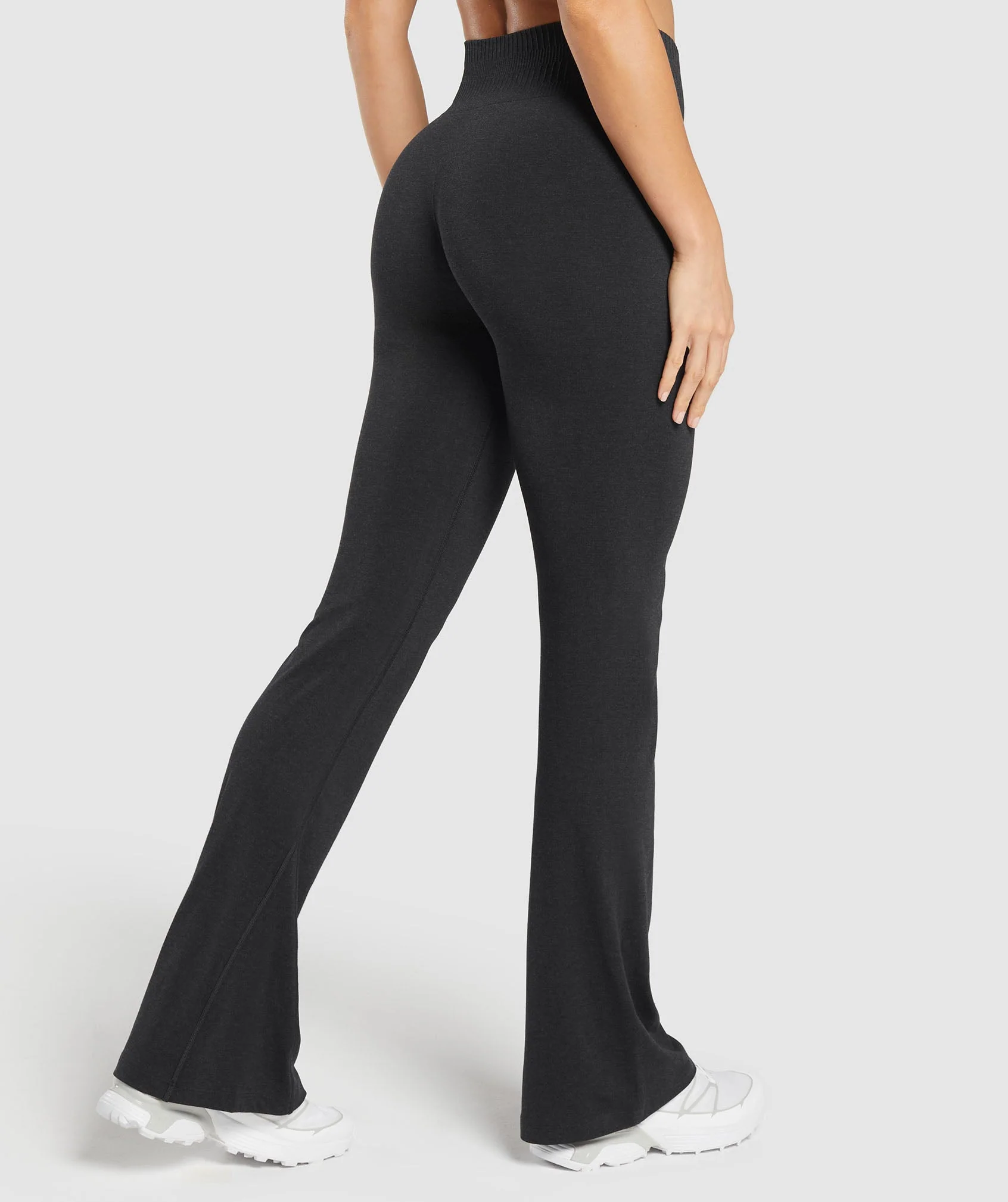 Gymshark Luxe Seamless Flare Leggings - Coal Marl