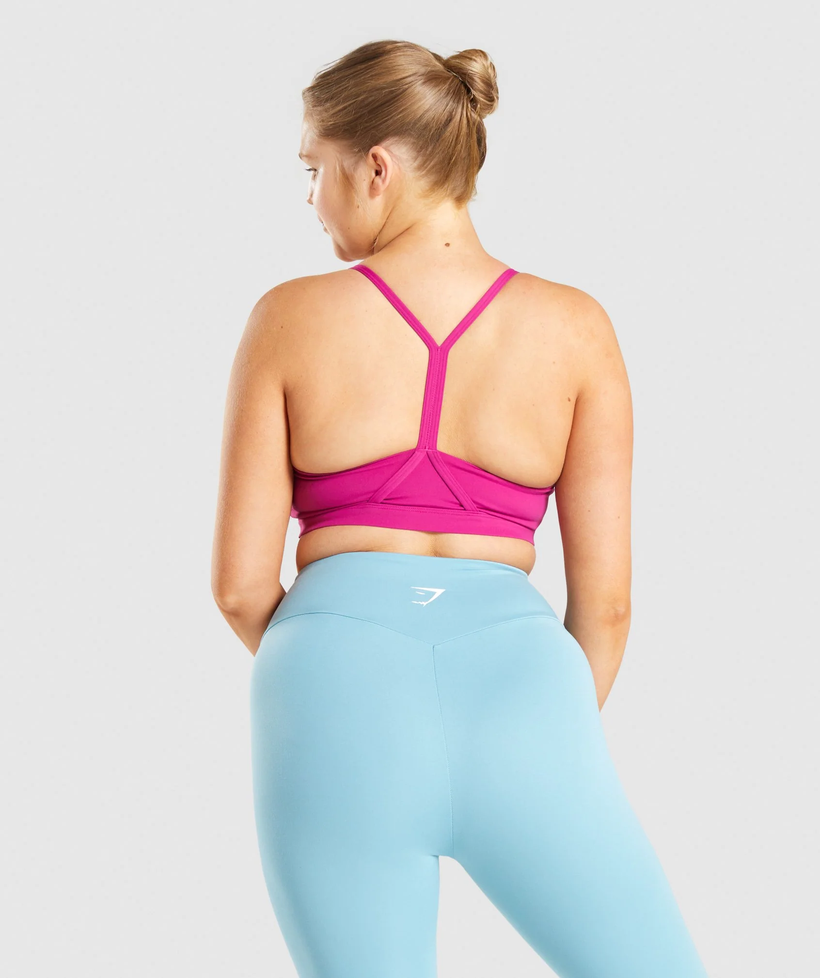 Gymshark V Neck Sports Bra - Pink