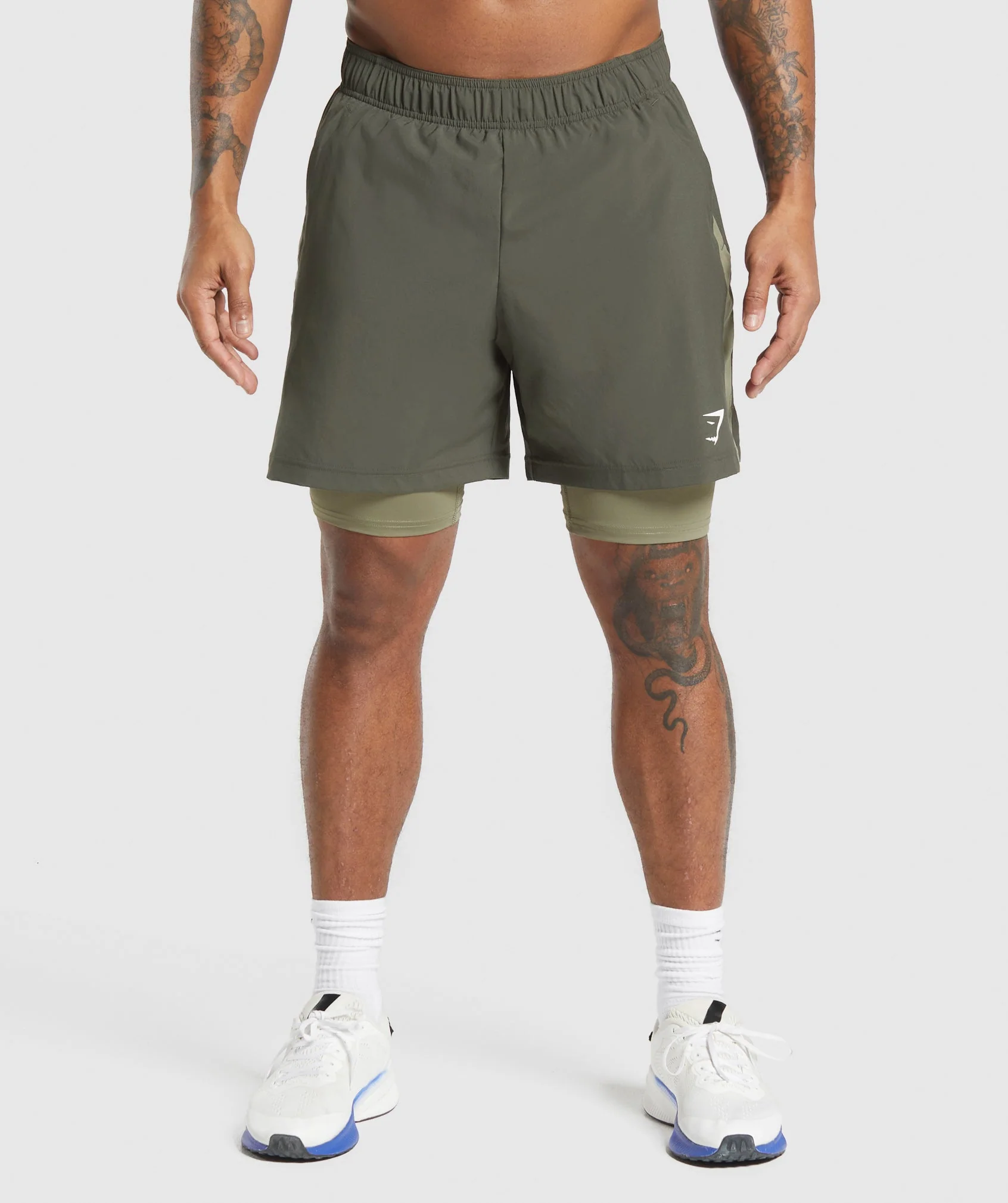 Gymshark Sport 7 2 in 1 Shorts - Strength Green/Utility Green