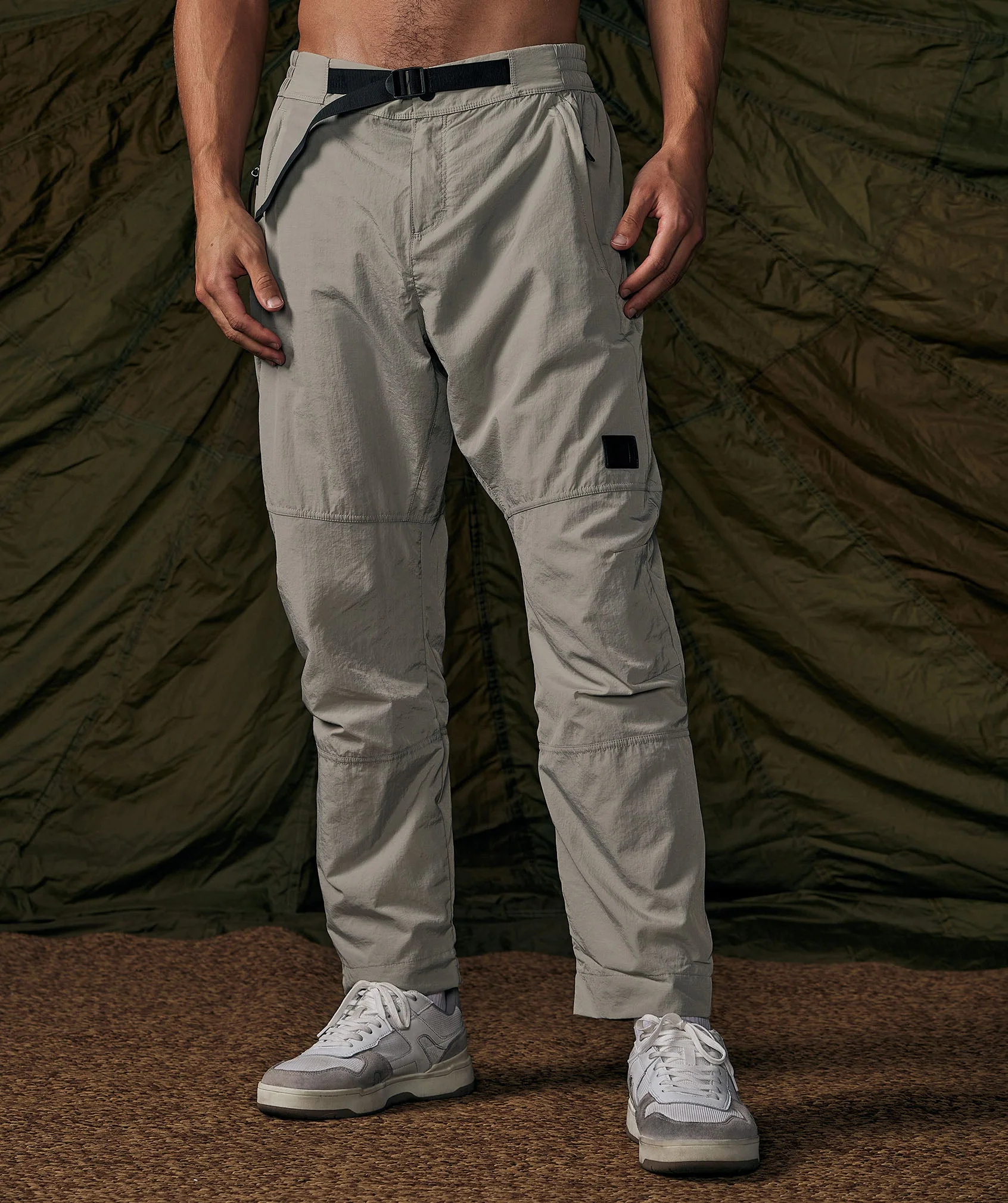 Gymshark Retake Woven Joggers - Taupe Grey