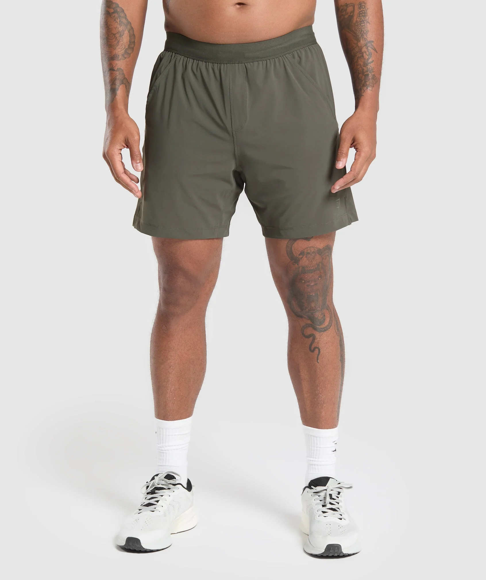 Gymshark Studio 6 Shorts - Strength Green