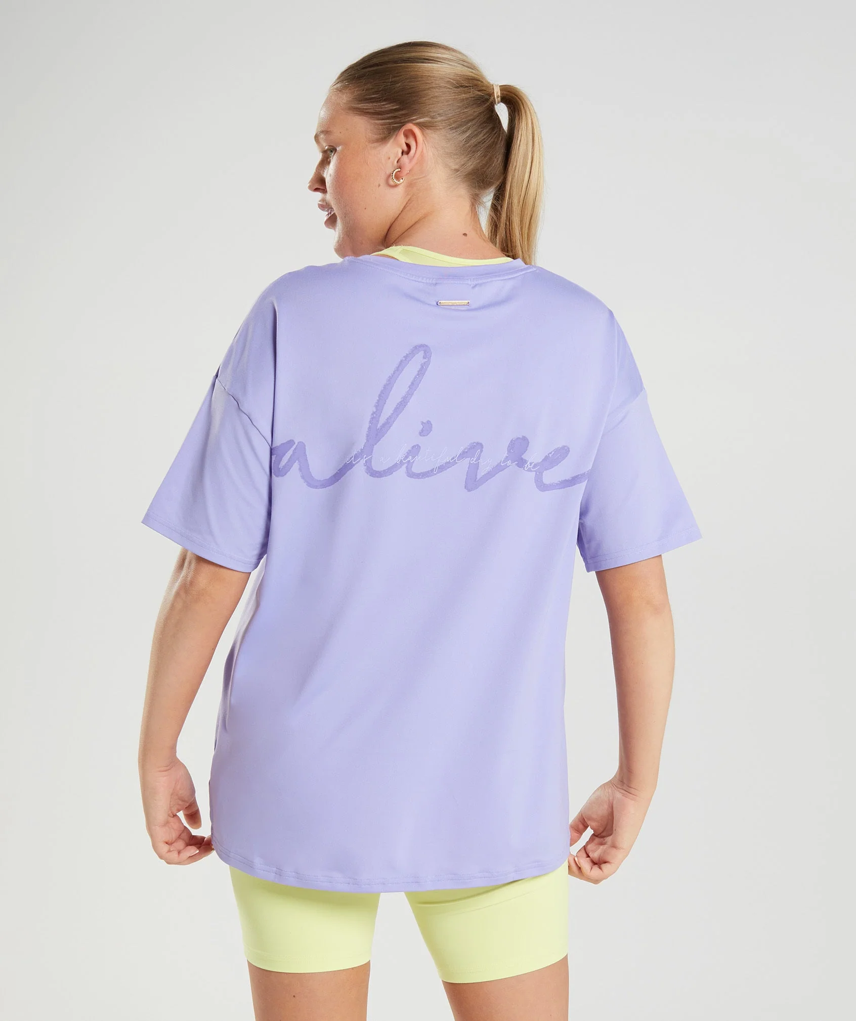 Gymshark Whitney Oversized T-Shirt - Wildflower Purple