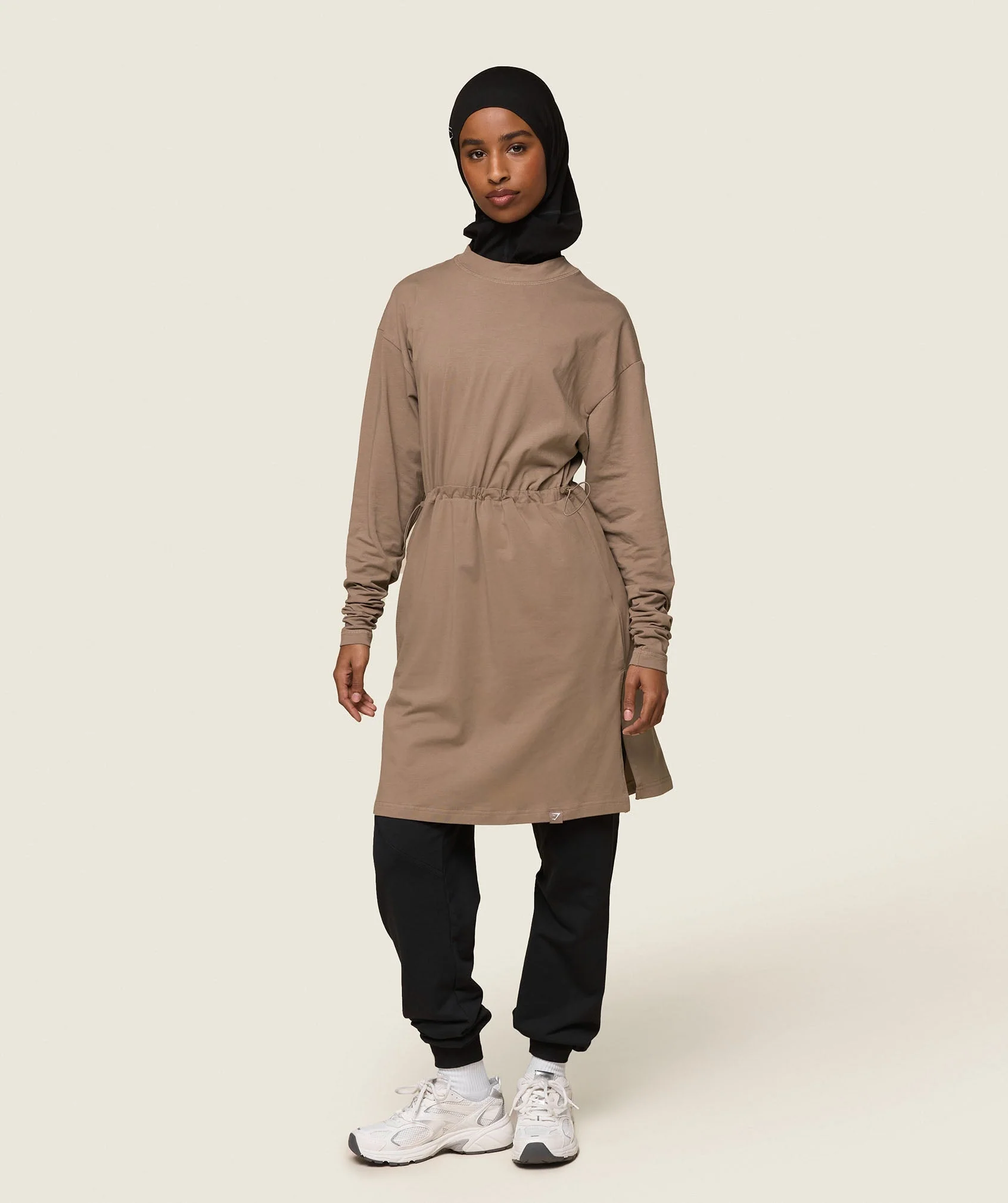 Gymshark GS x Leana Deeb Tunic - Soul Brown