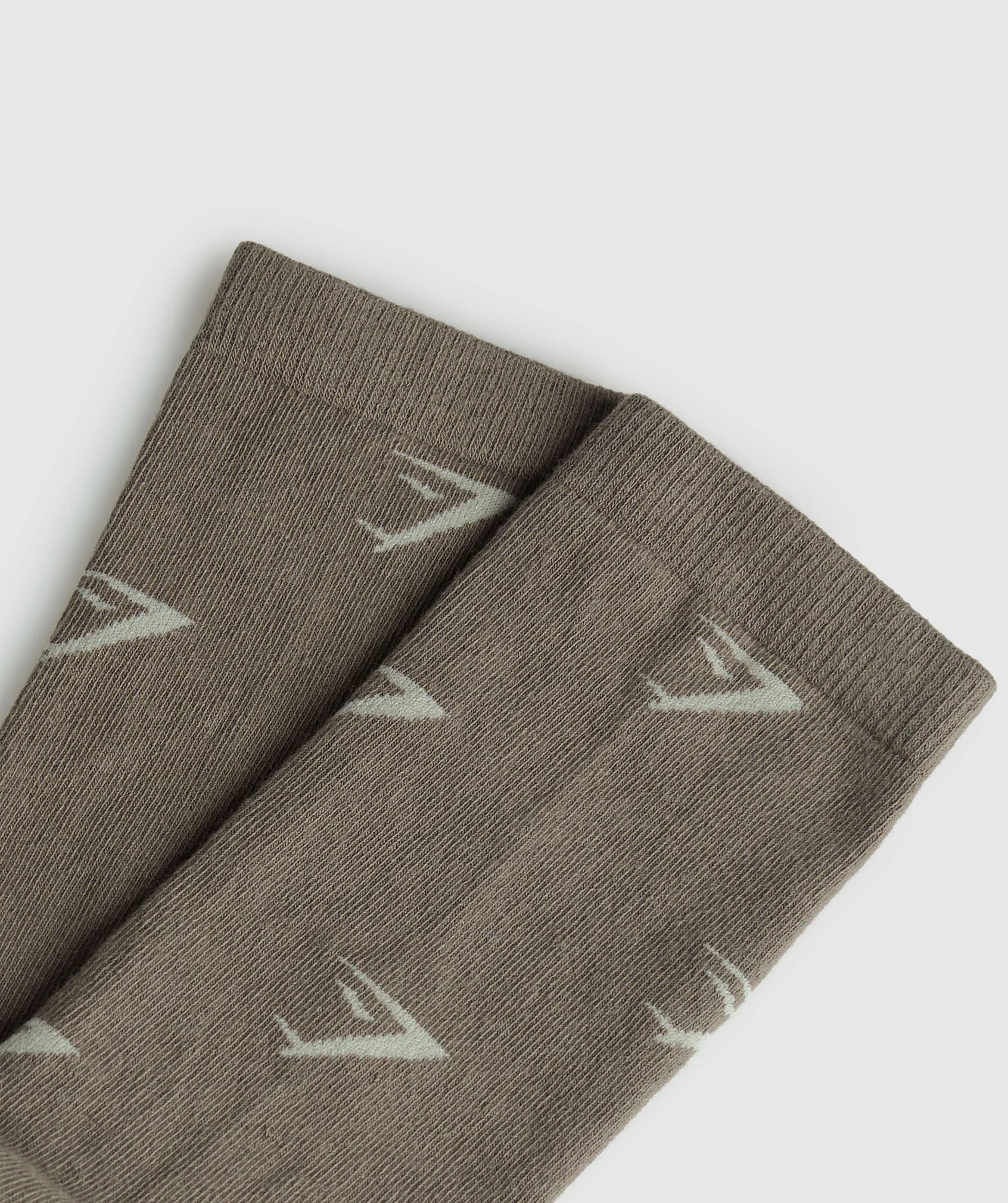 Gymshark Repeat Logo Crew Socks - Brown