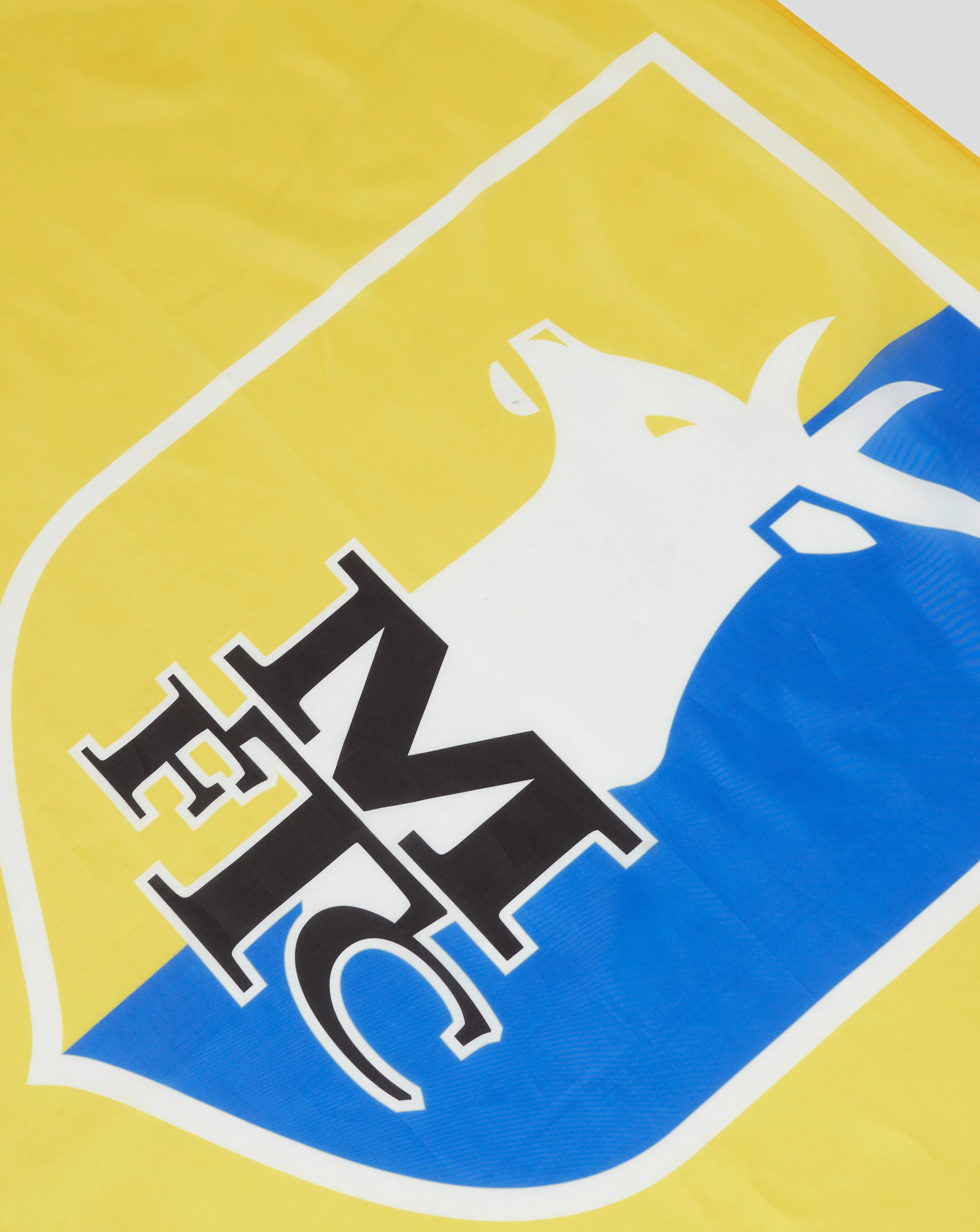 Mansfield Crest Flag