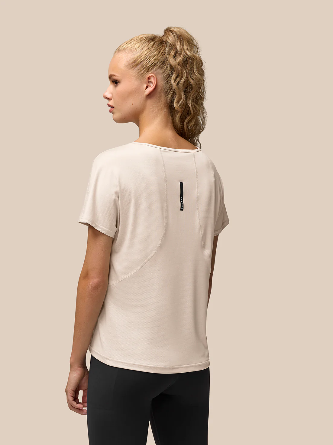Flow Training T-Shirt - Beige